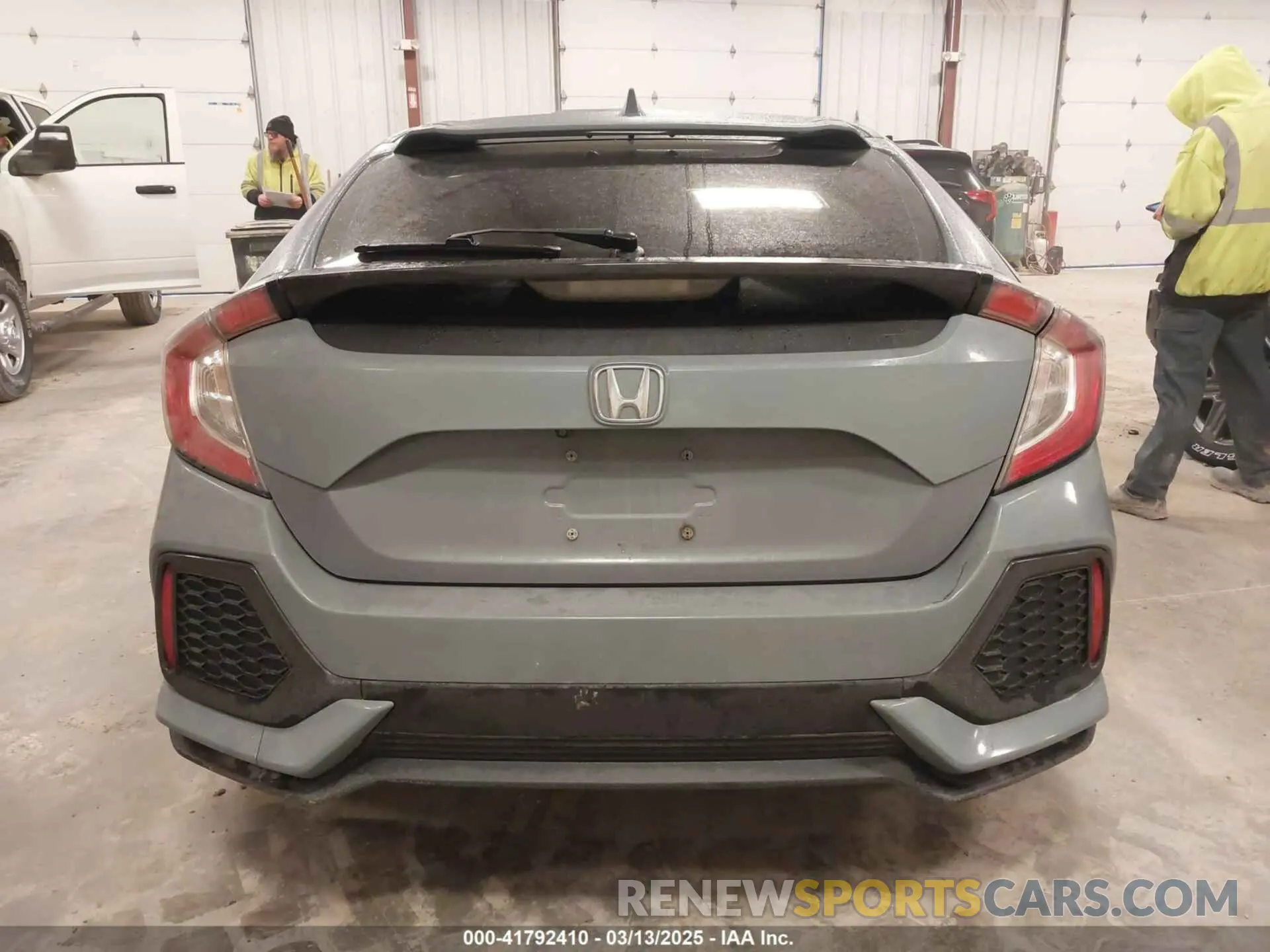 16 Photograph of a damaged car SHHFK7H62MU231445 HONDA CIVIC 2021