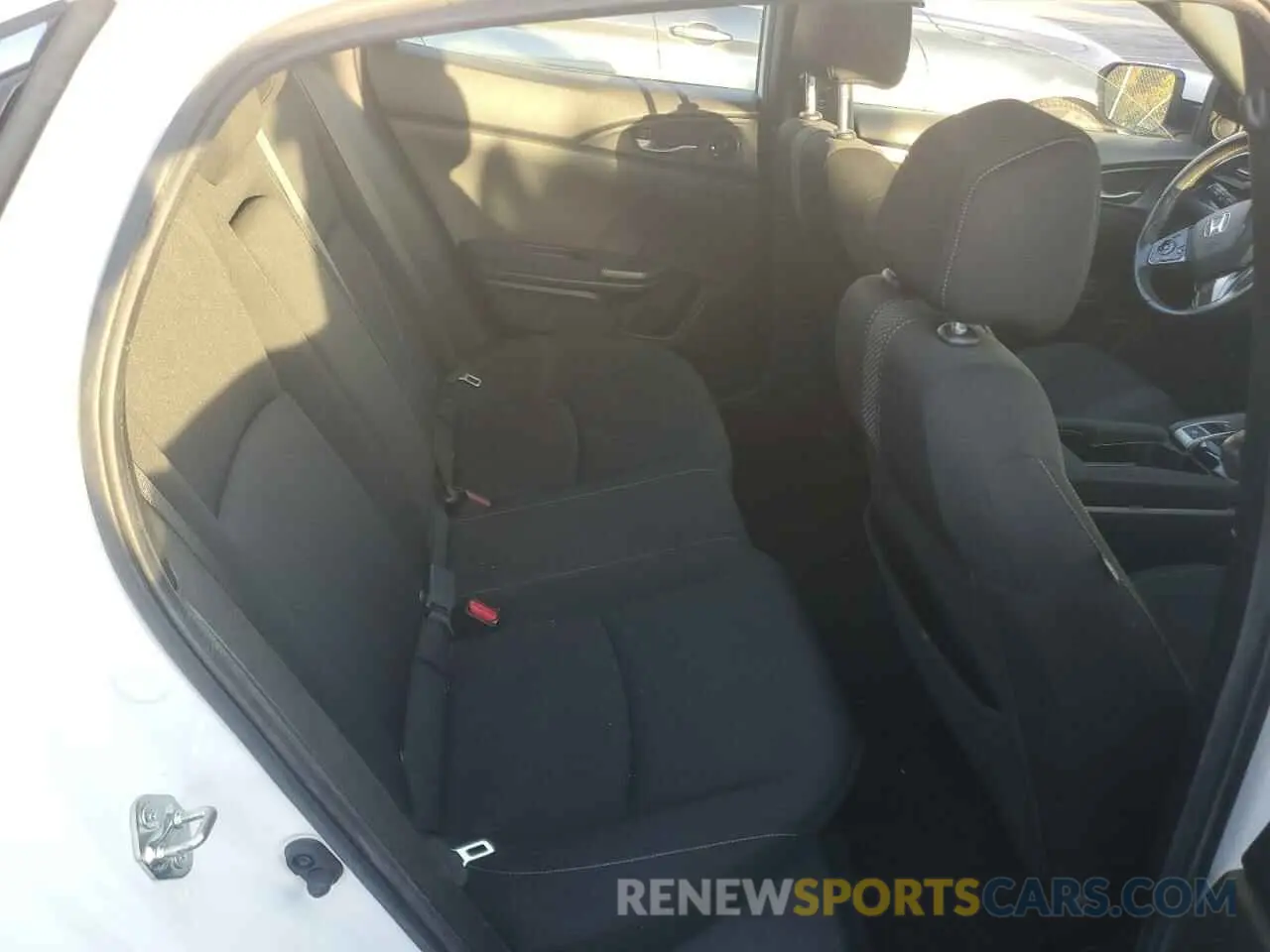 10 Photograph of a damaged car SHHFK7H62MU402307 HONDA CIVIC 2021