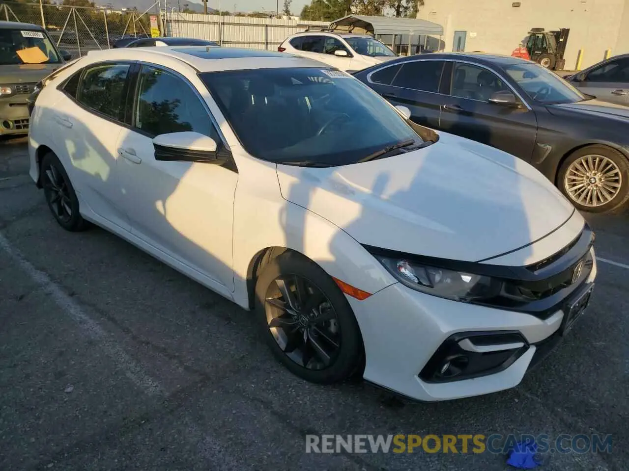 4 Photograph of a damaged car SHHFK7H62MU402307 HONDA CIVIC 2021
