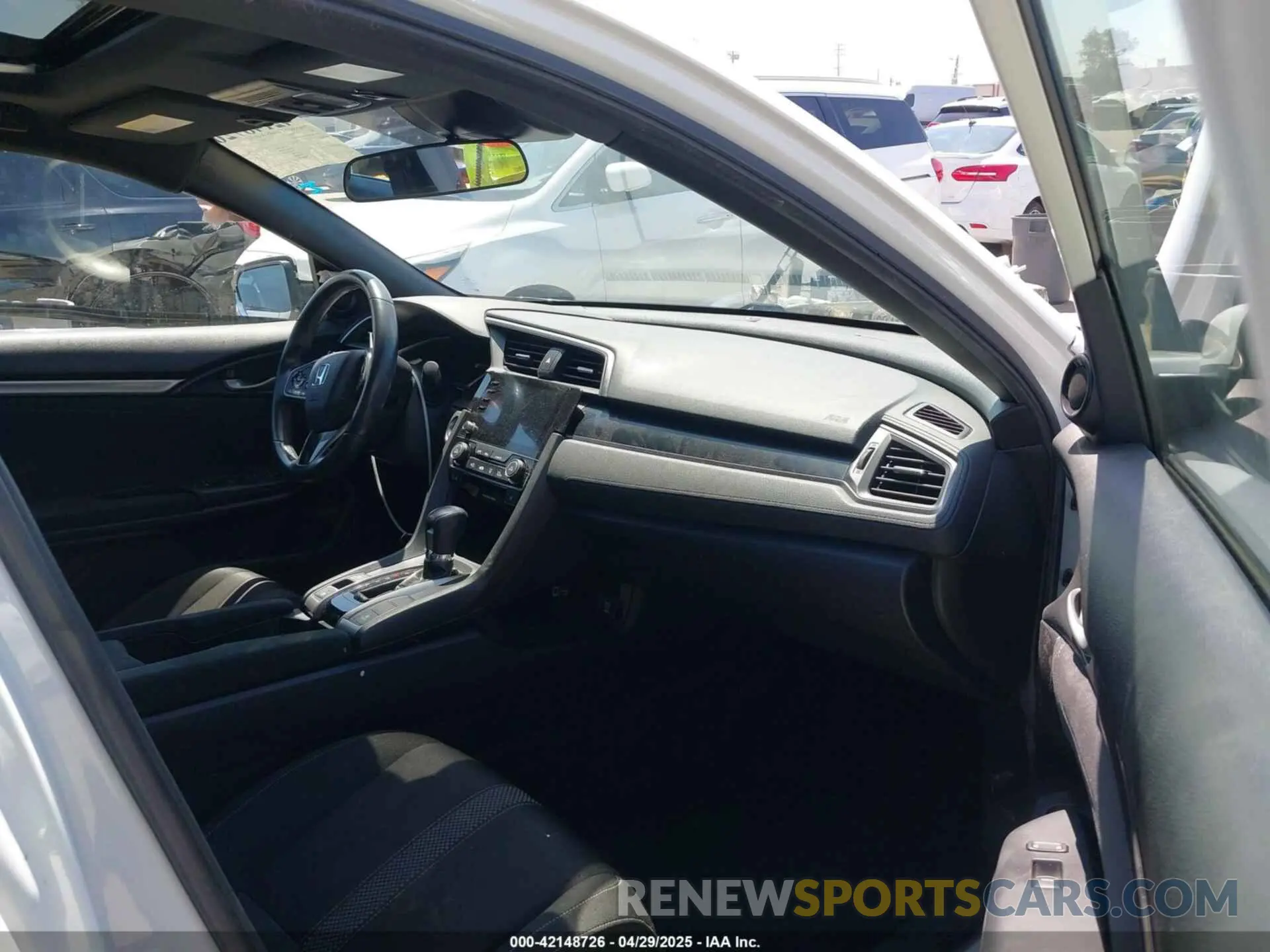 5 Photograph of a damaged car SHHFK7H62MU408933 HONDA CIVIC 2021
