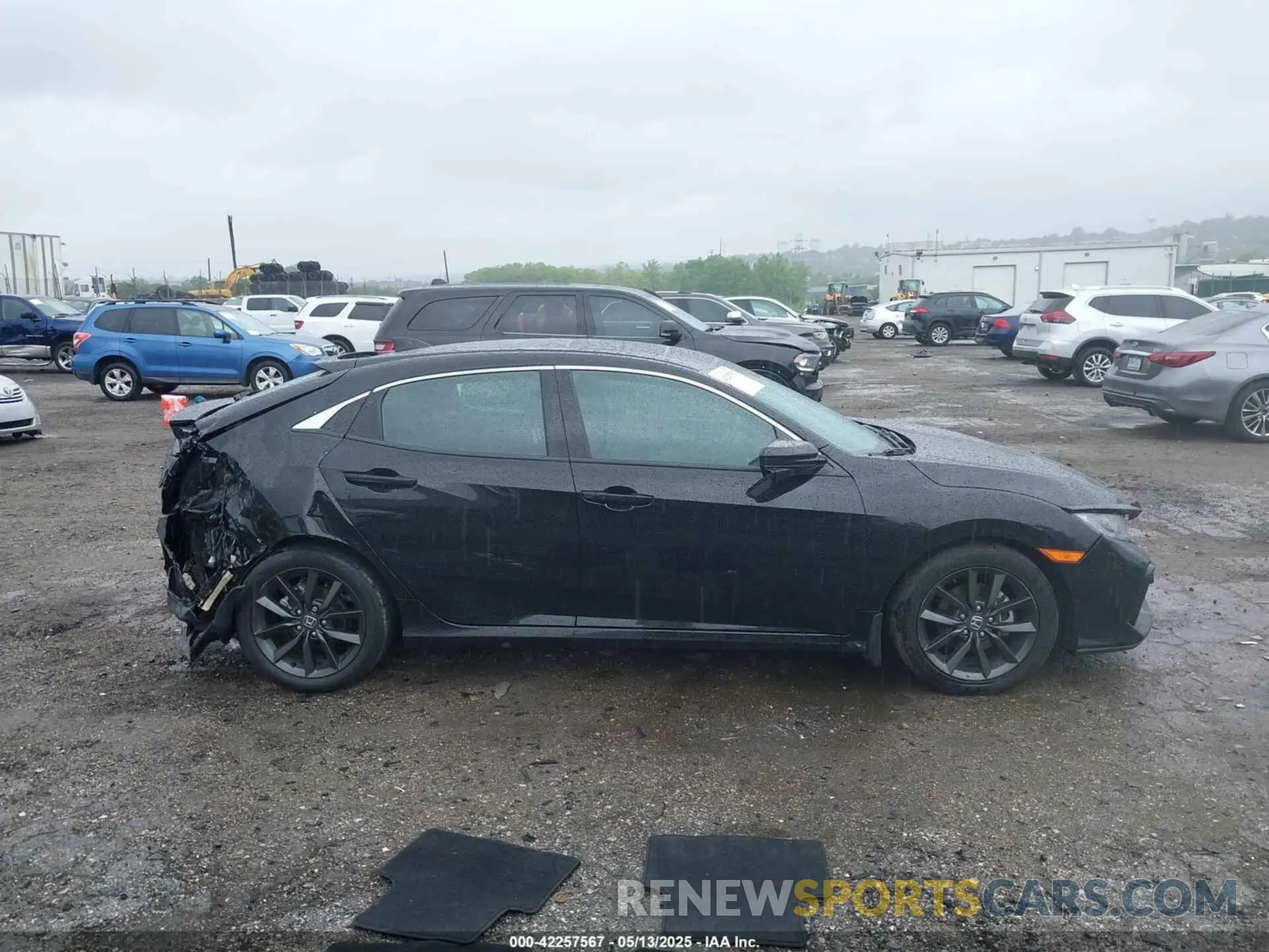 13 Photograph of a damaged car SHHFK7H62MU412027 HONDA CIVIC 2021