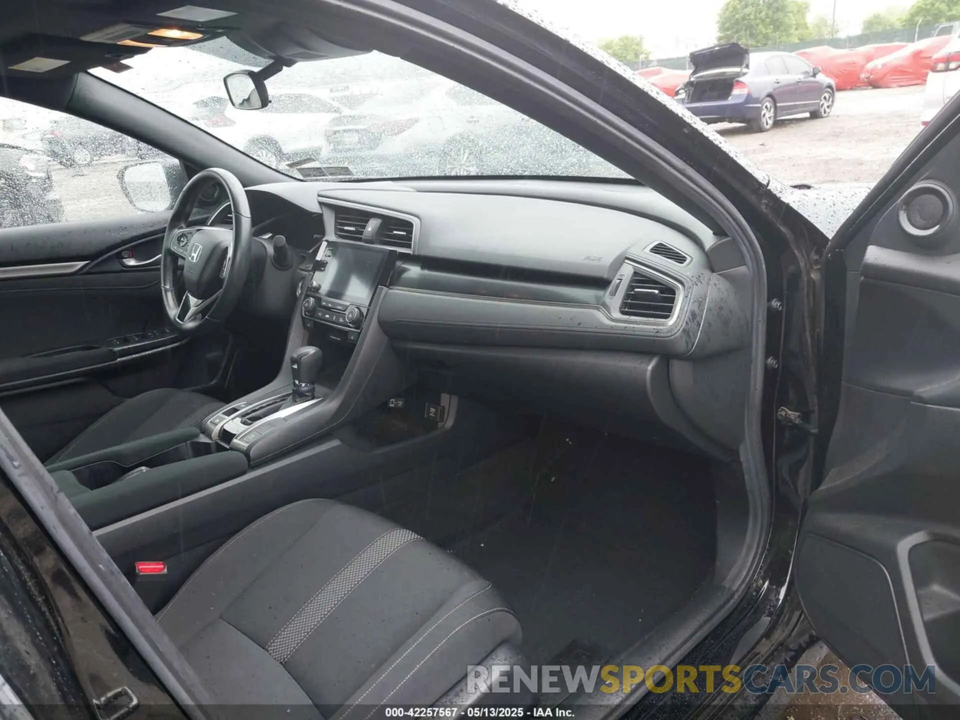 5 Photograph of a damaged car SHHFK7H62MU412027 HONDA CIVIC 2021