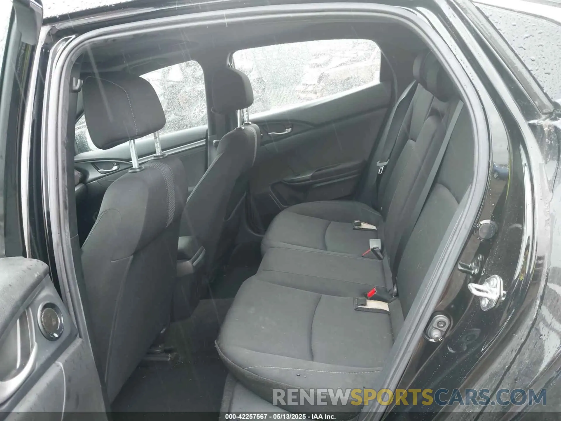 8 Photograph of a damaged car SHHFK7H62MU412027 HONDA CIVIC 2021