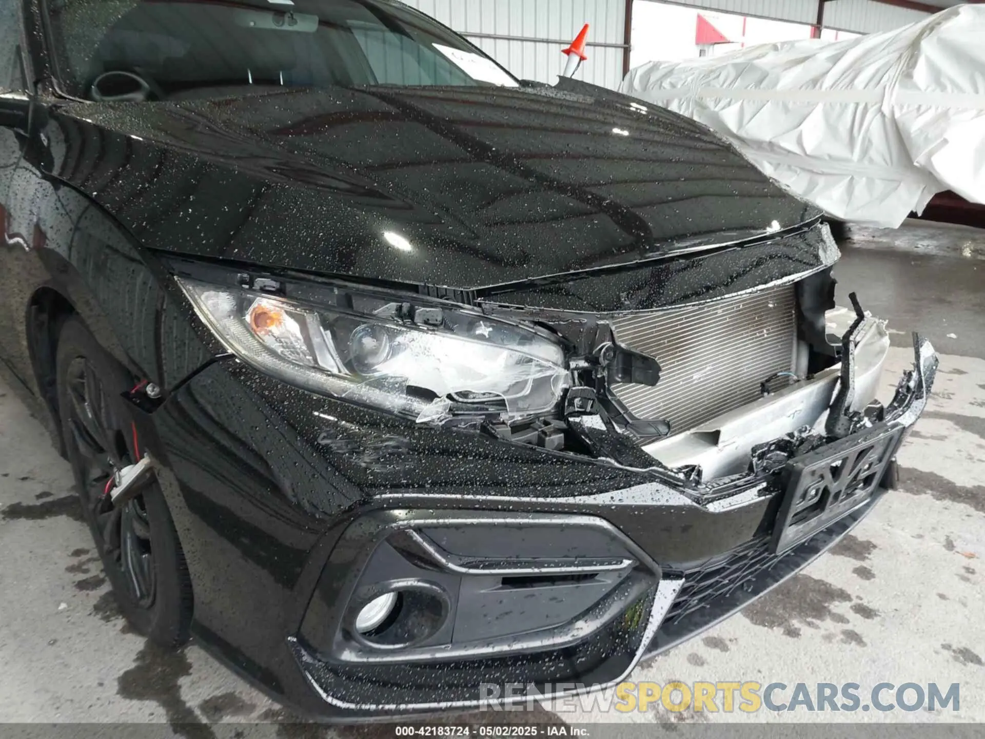17 Photograph of a damaged car SHHFK7H63MU206764 HONDA CIVIC 2021
