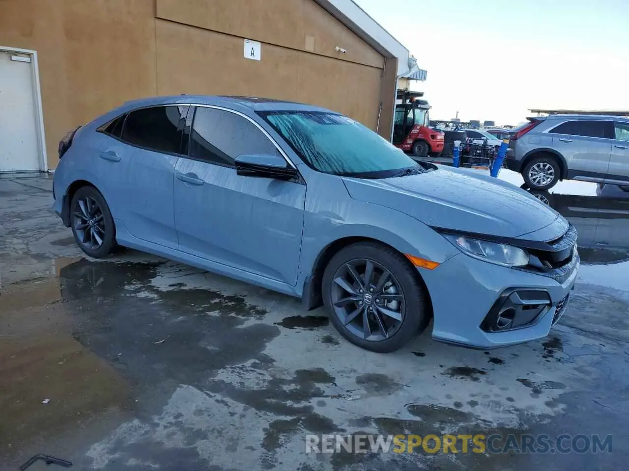 4 Photograph of a damaged car SHHFK7H63MU400629 HONDA CIVIC 2021