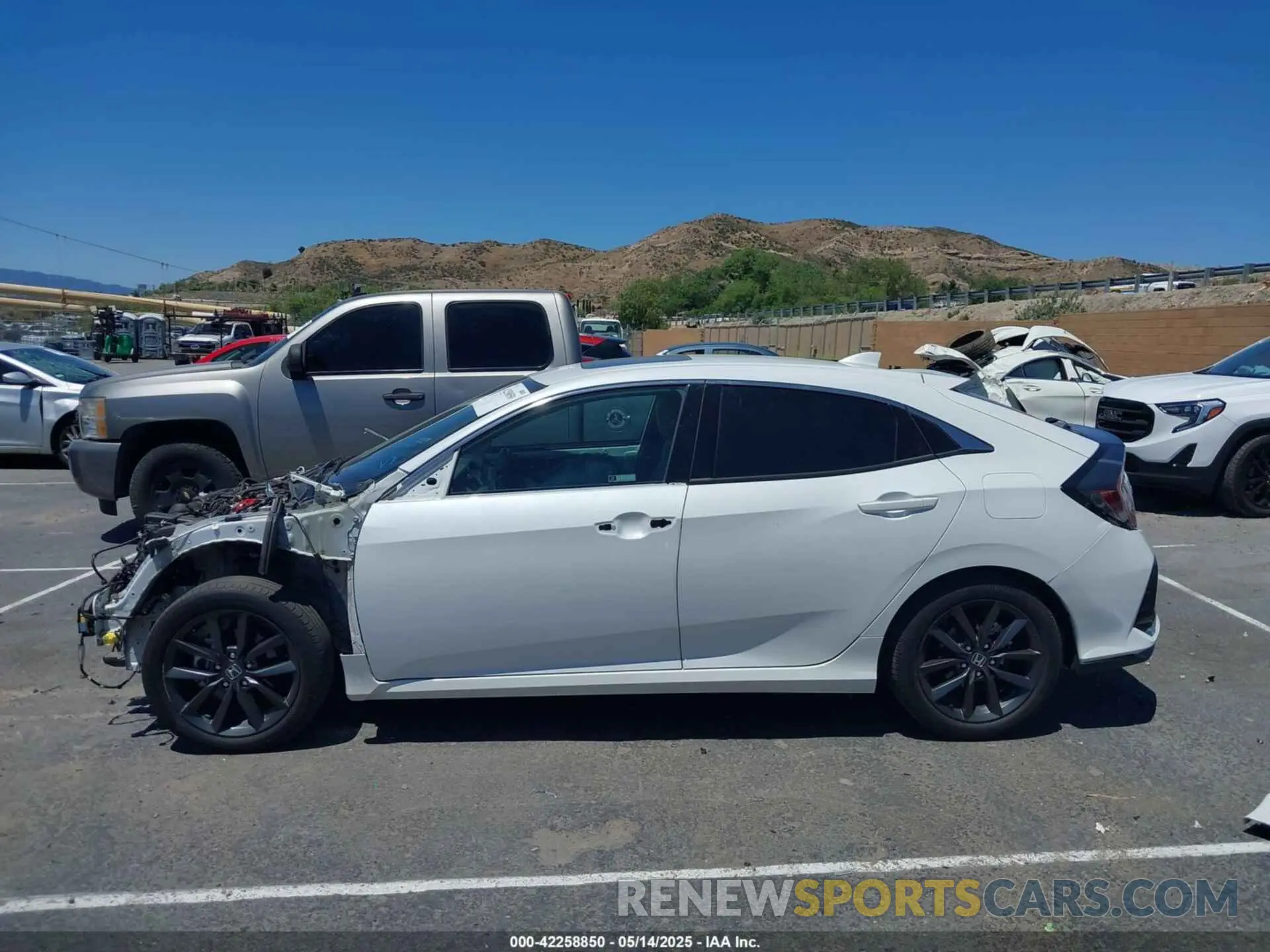 15 Photograph of a damaged car SHHFK7H64MU207325 HONDA CIVIC 2021