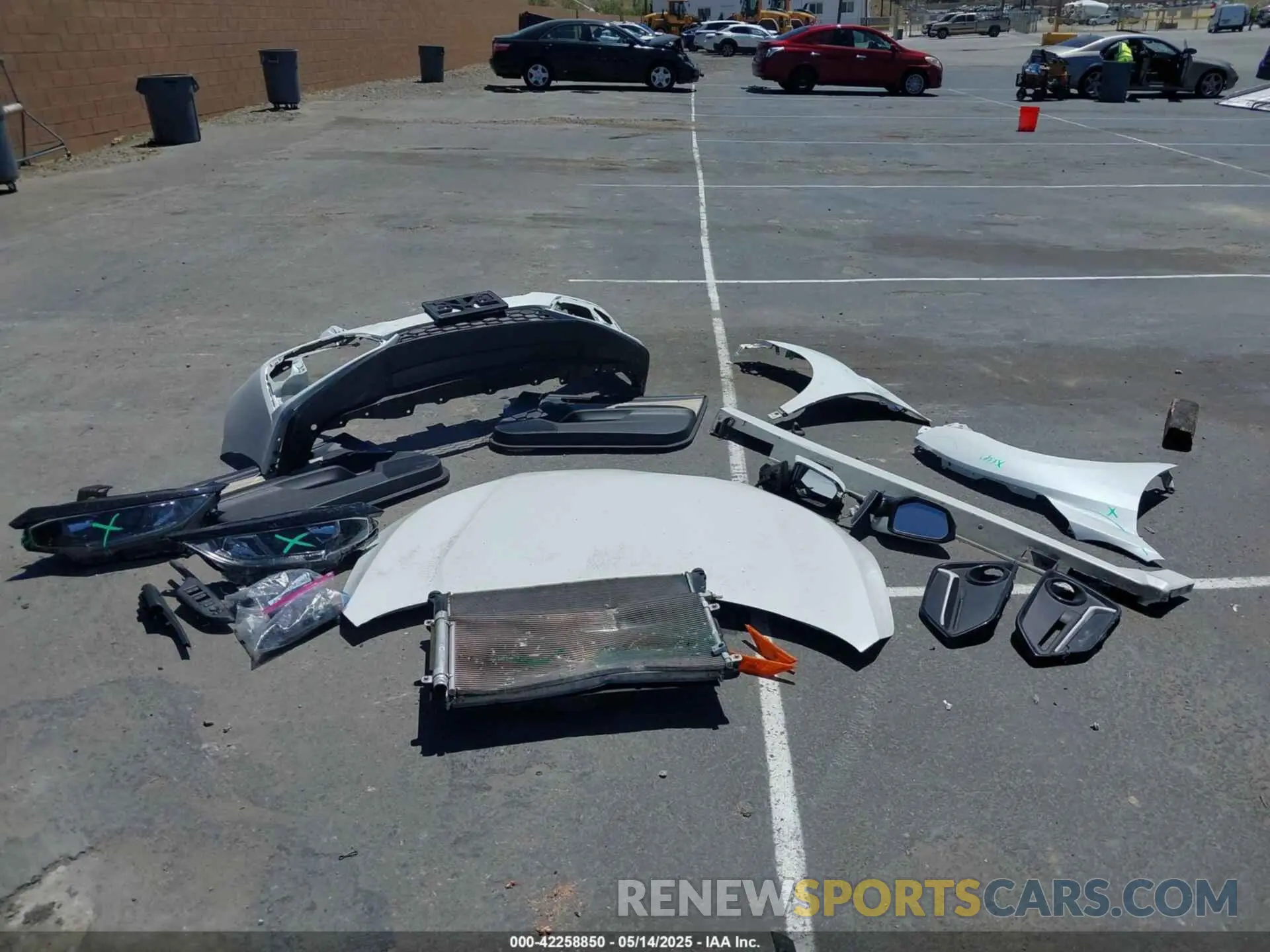 18 Photograph of a damaged car SHHFK7H64MU207325 HONDA CIVIC 2021