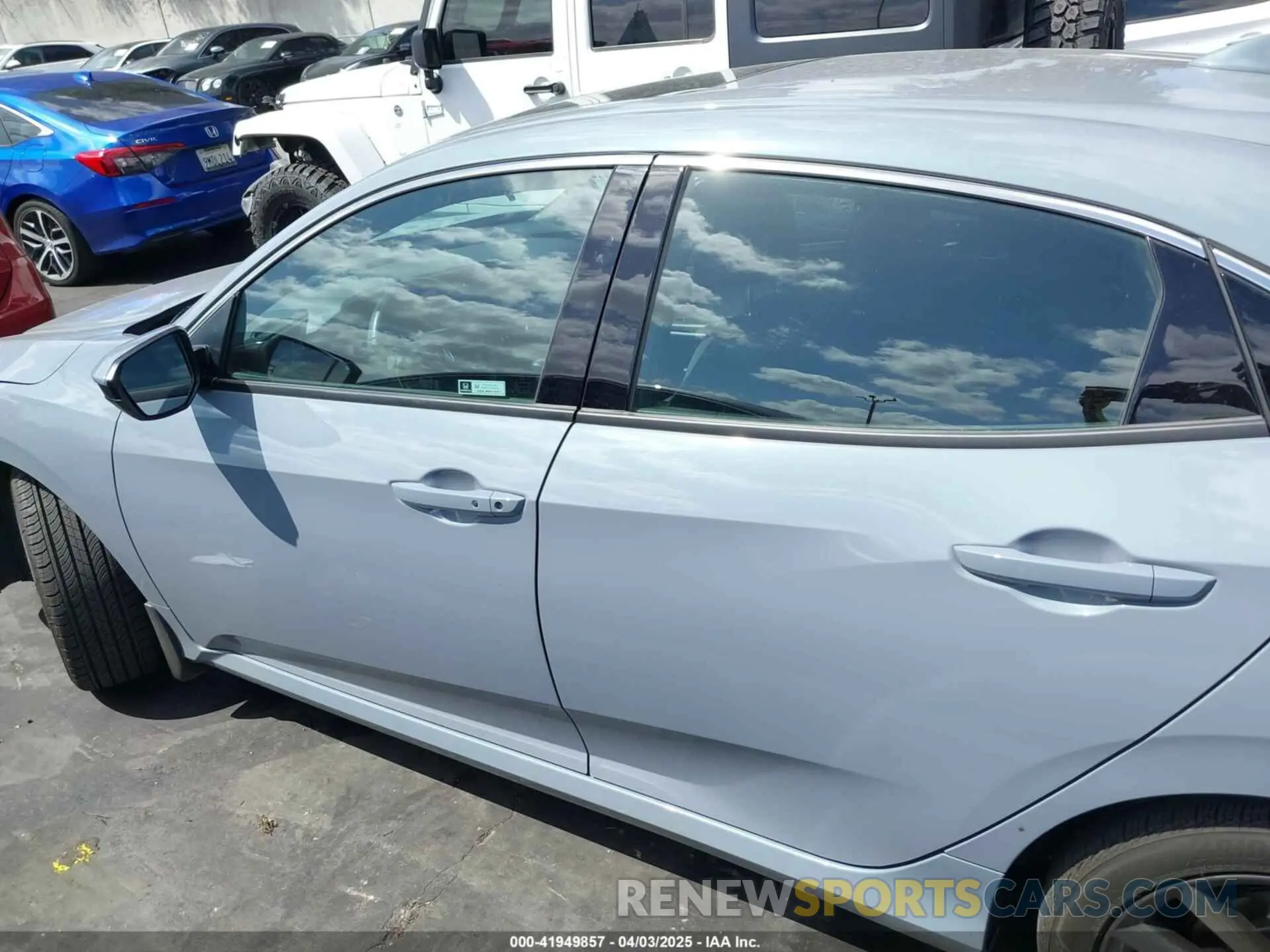 15 Photograph of a damaged car SHHFK7H64MU408691 HONDA CIVIC 2021