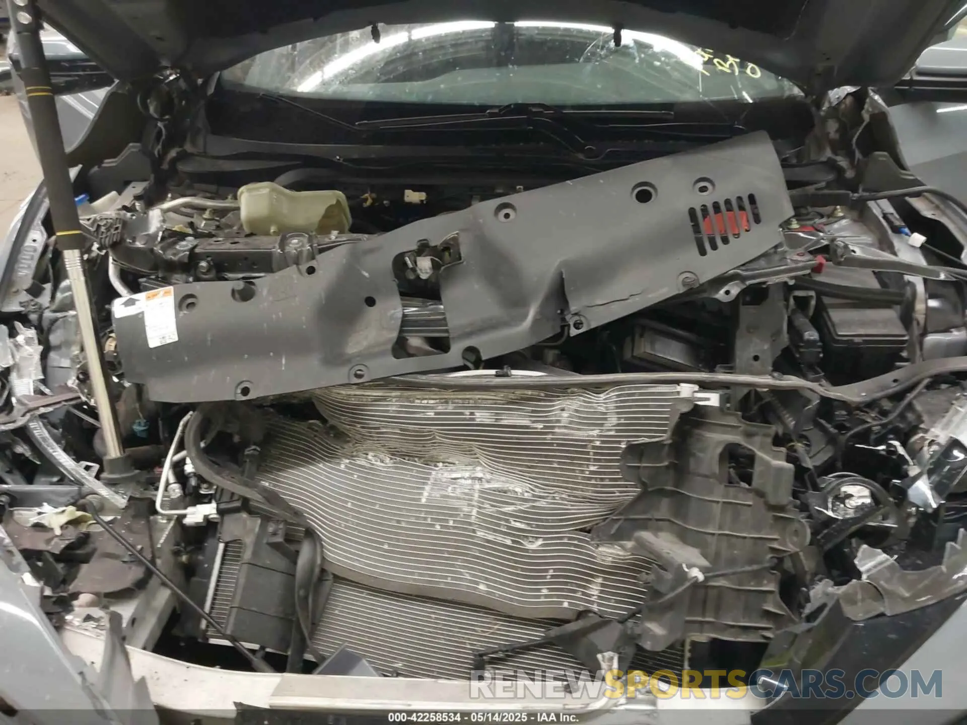 10 Photograph of a damaged car SHHFK7H65MU208127 HONDA CIVIC 2021