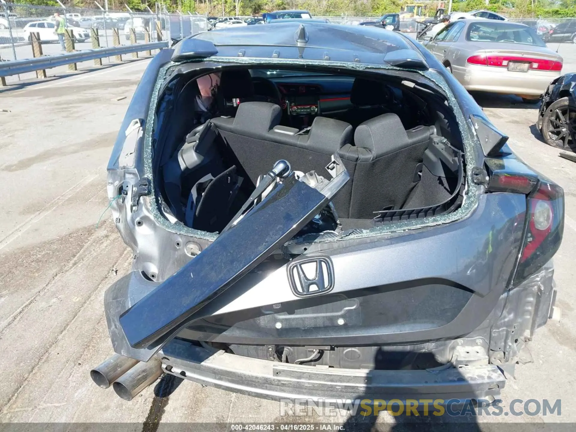 6 Photograph of a damaged car SHHFK7H65MU232699 HONDA CIVIC 2021