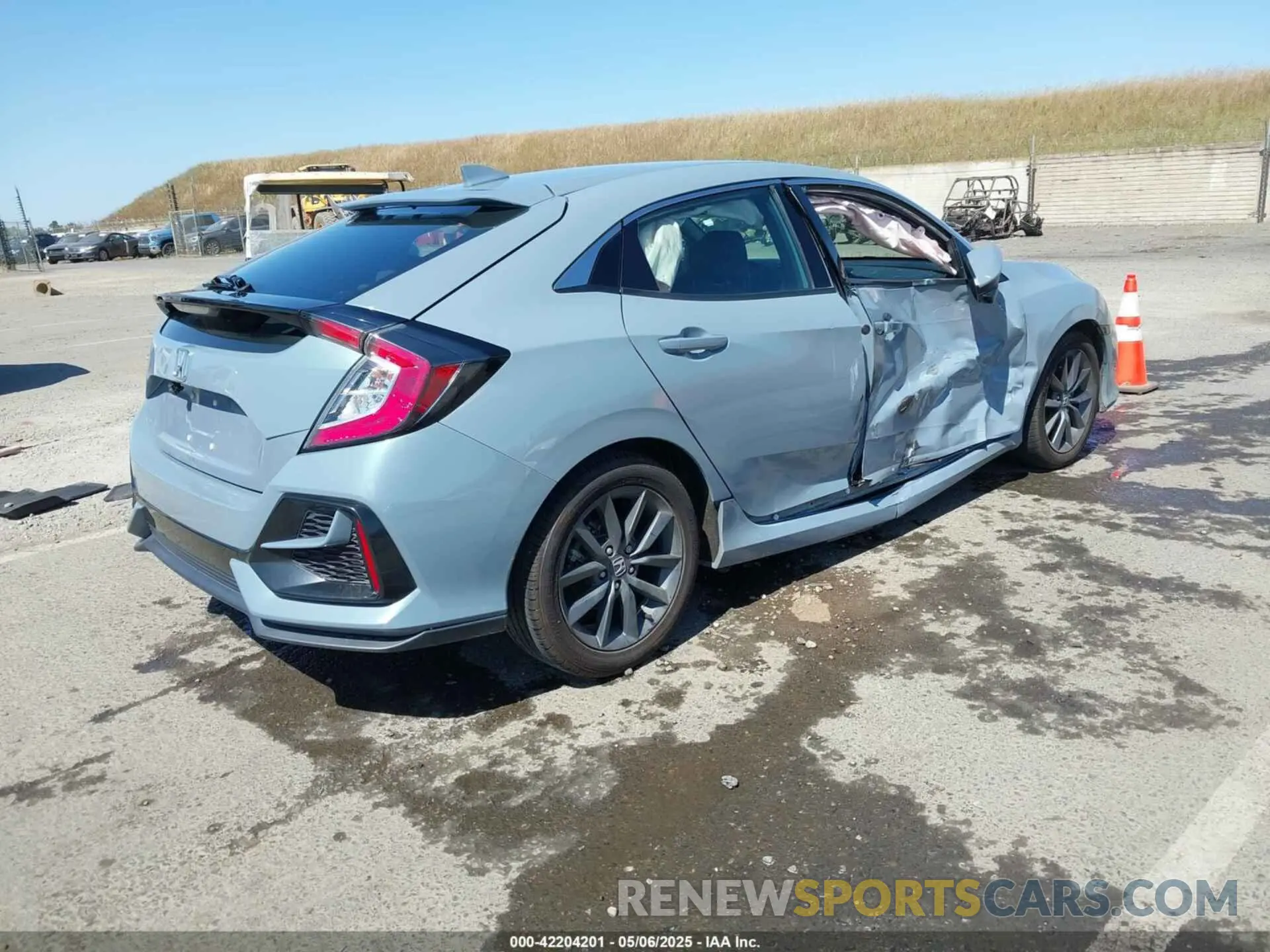 4 Photograph of a damaged car SHHFK7H65MU427475 HONDA CIVIC 2021