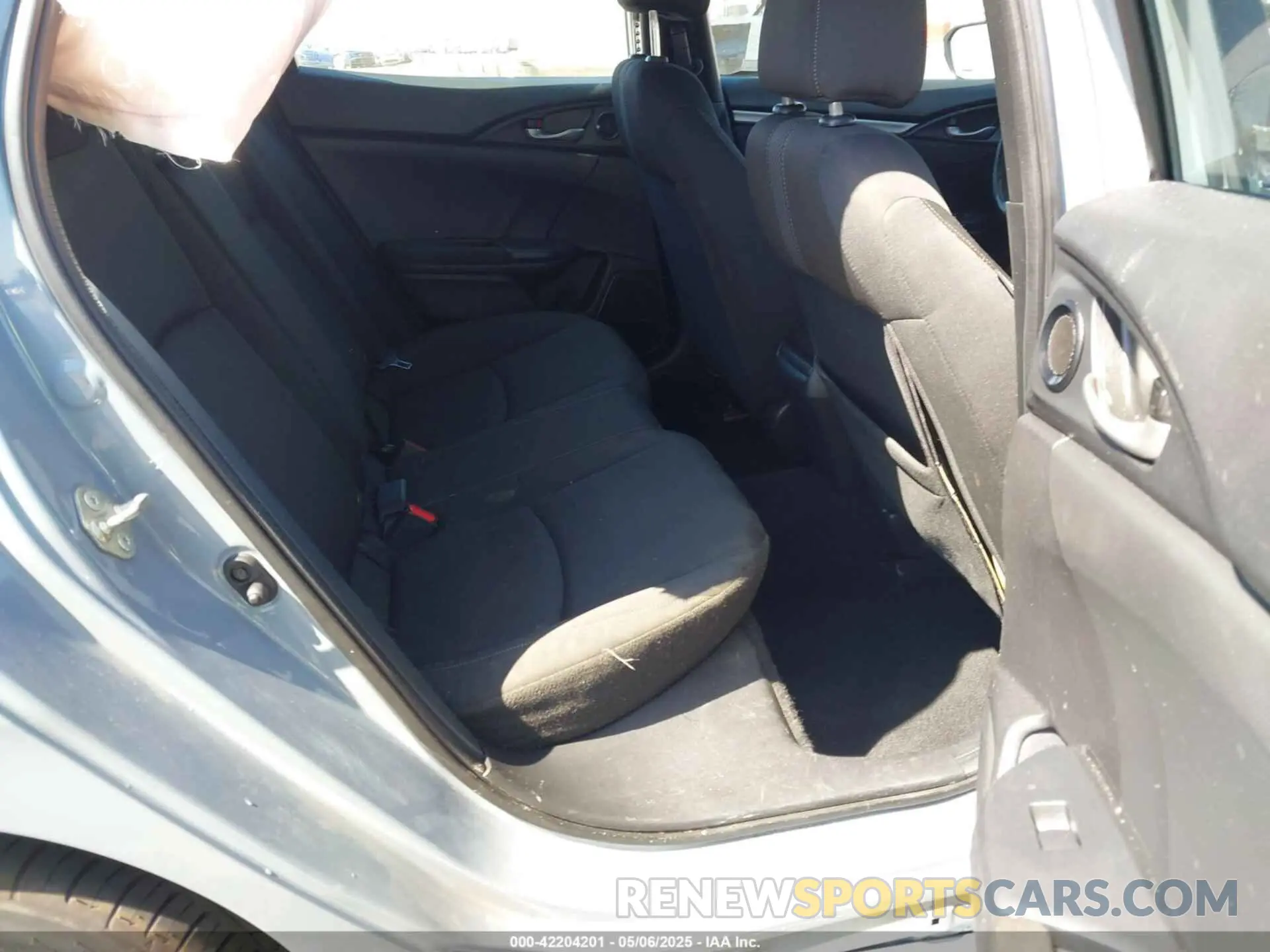 8 Photograph of a damaged car SHHFK7H65MU427475 HONDA CIVIC 2021