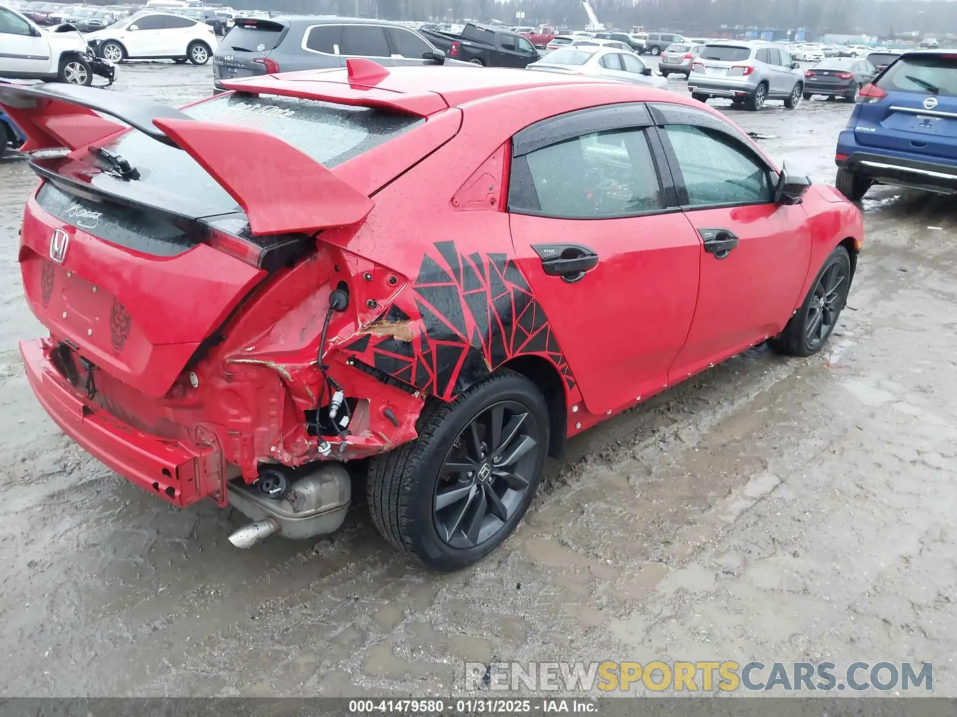 4 Photograph of a damaged car SHHFK7H66MU404187 HONDA CIVIC 2021