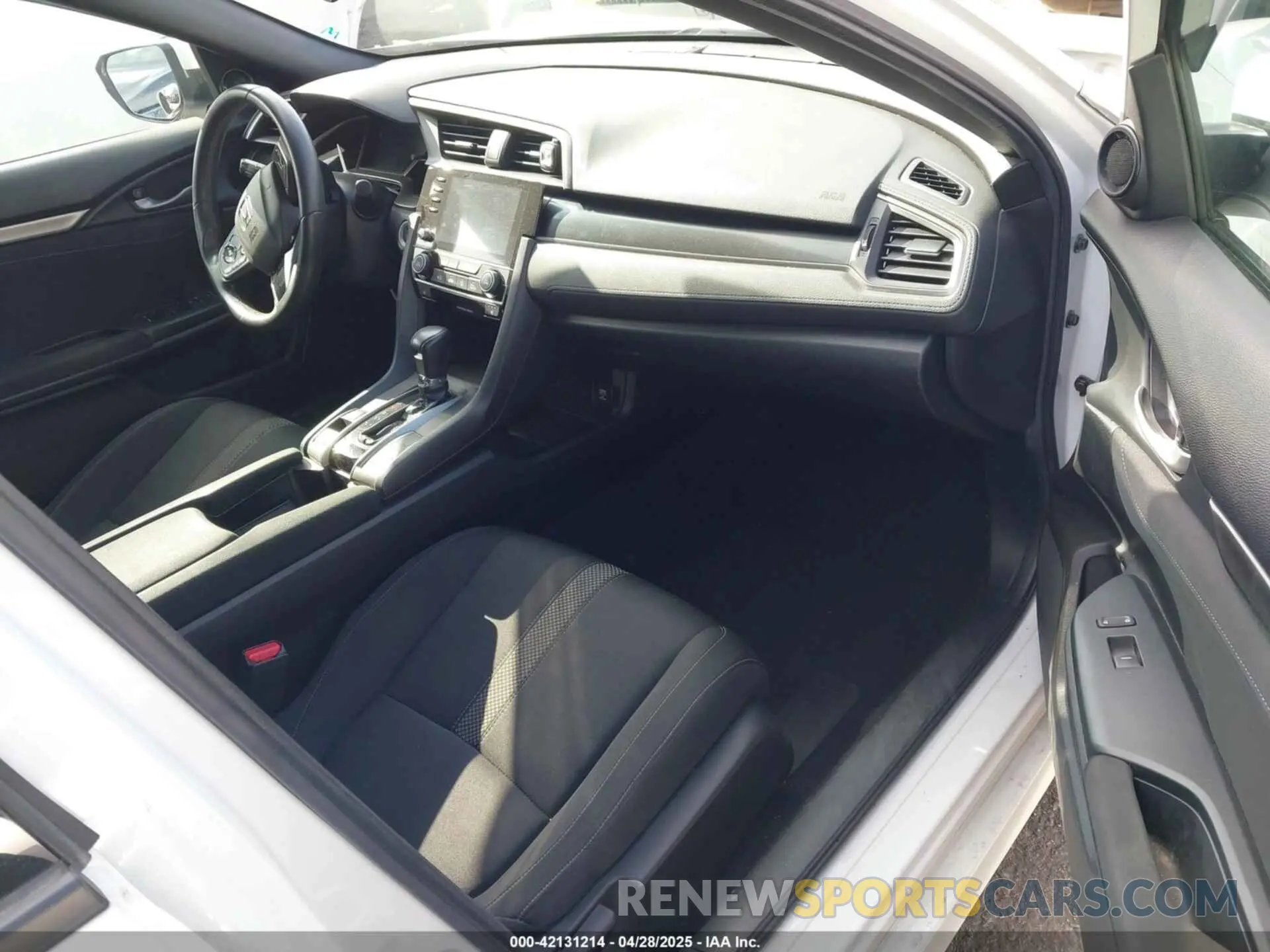 5 Photograph of a damaged car SHHFK7H66MU414699 HONDA CIVIC 2021