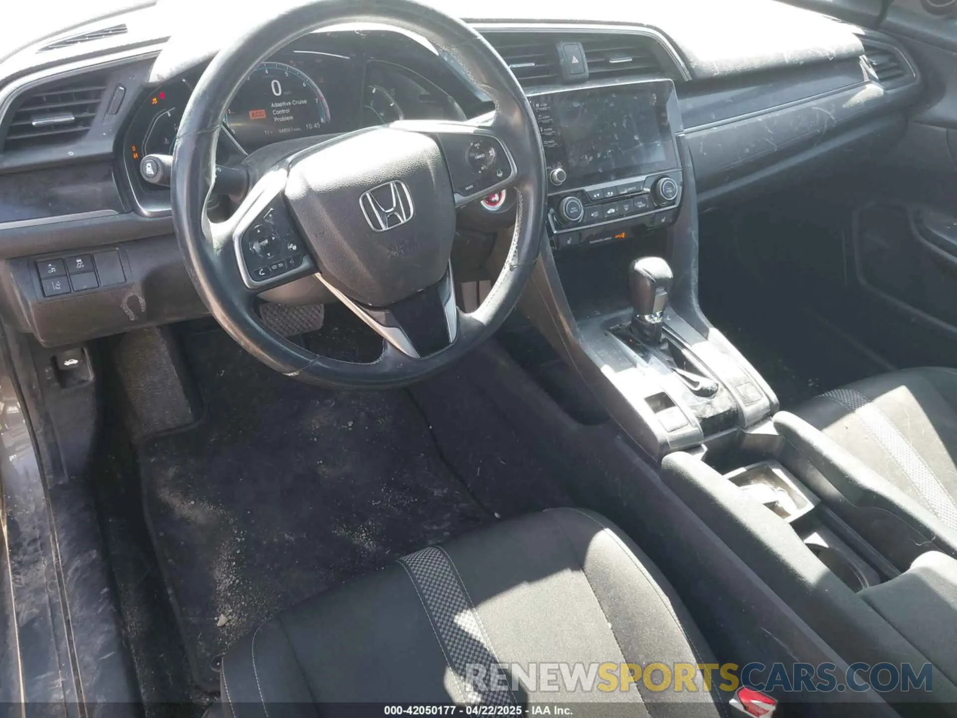 18 Photograph of a damaged car SHHFK7H67MU206427 HONDA CIVIC 2021
