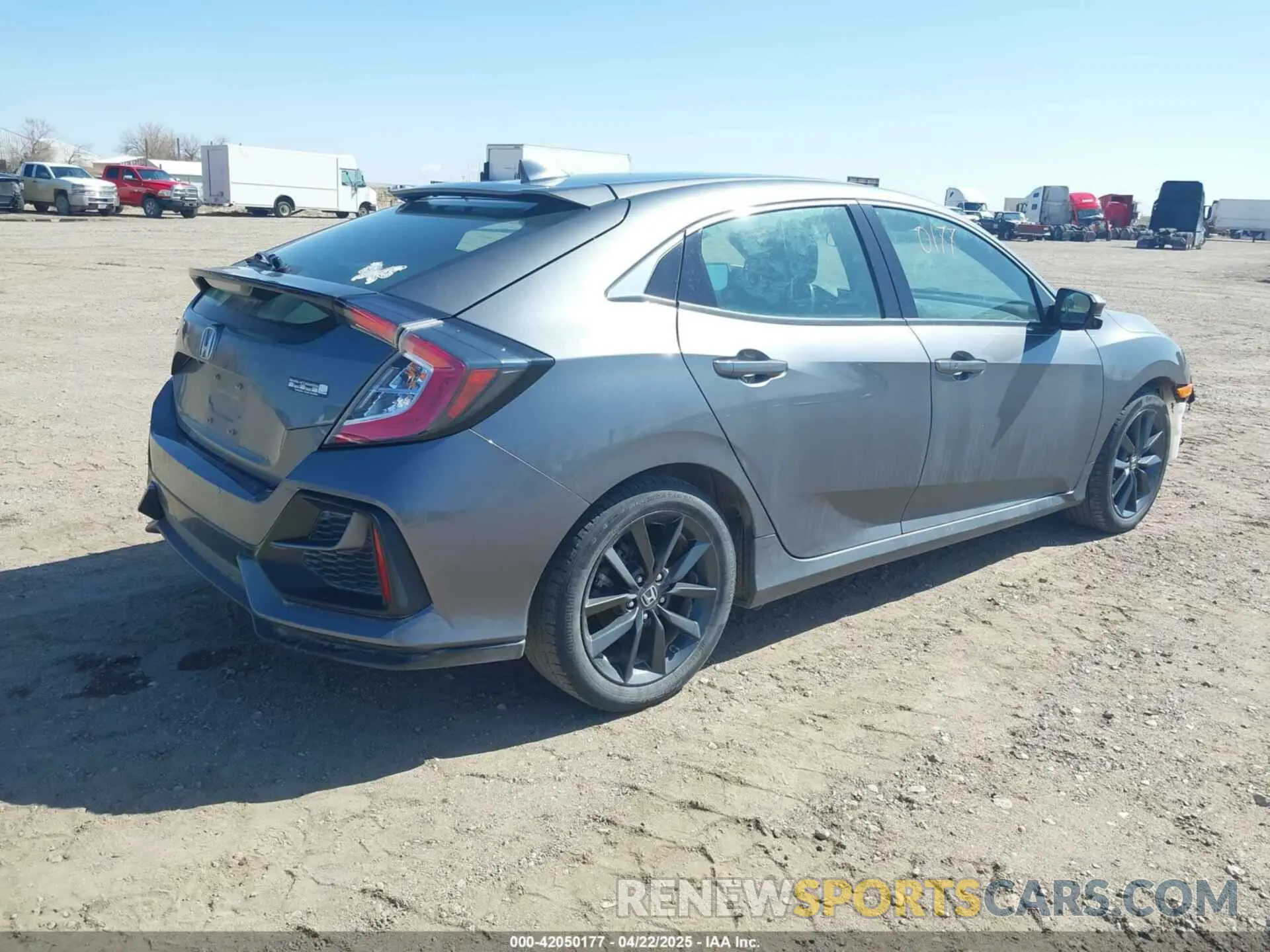 4 Photograph of a damaged car SHHFK7H67MU206427 HONDA CIVIC 2021