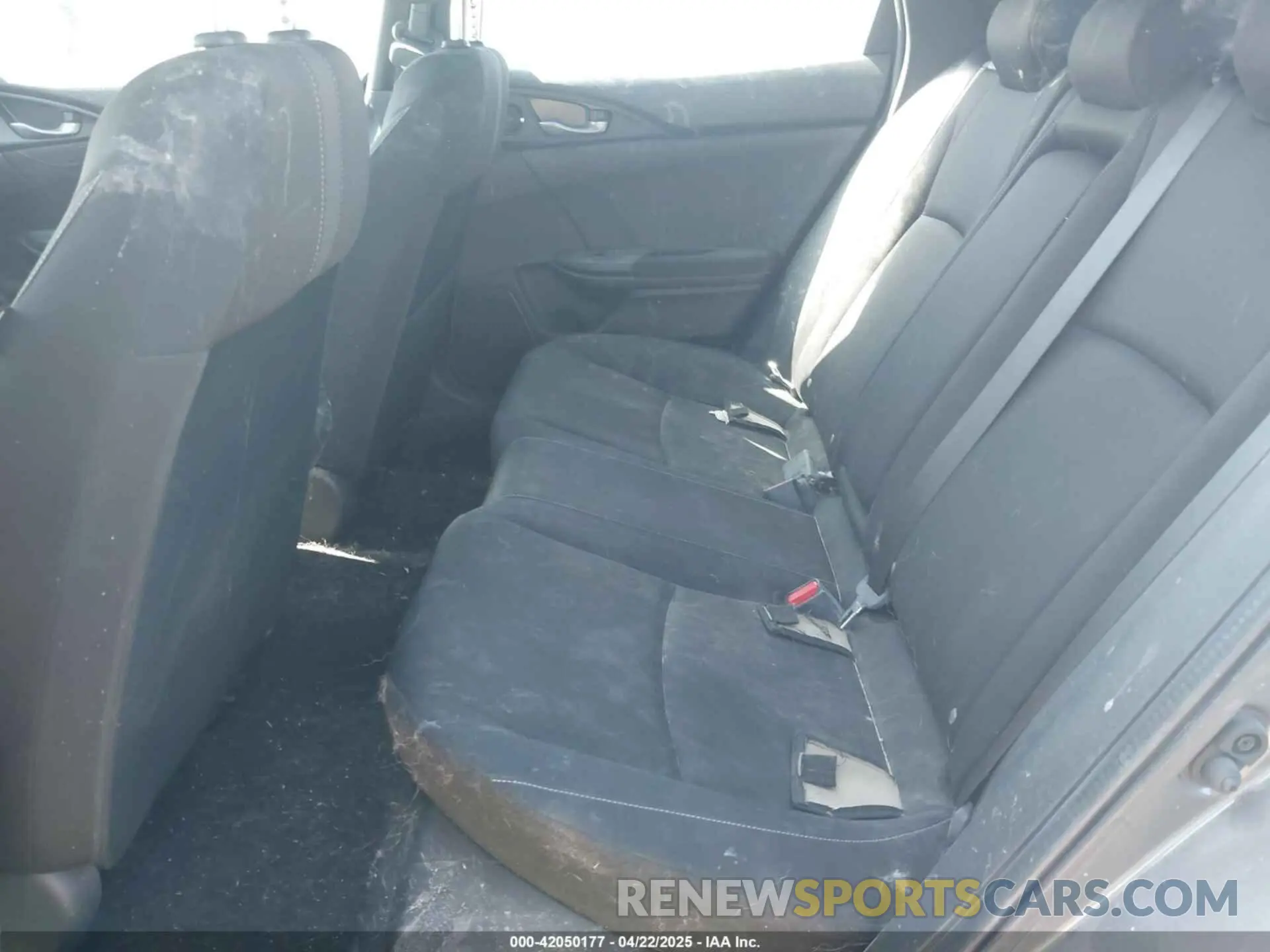 8 Photograph of a damaged car SHHFK7H67MU206427 HONDA CIVIC 2021