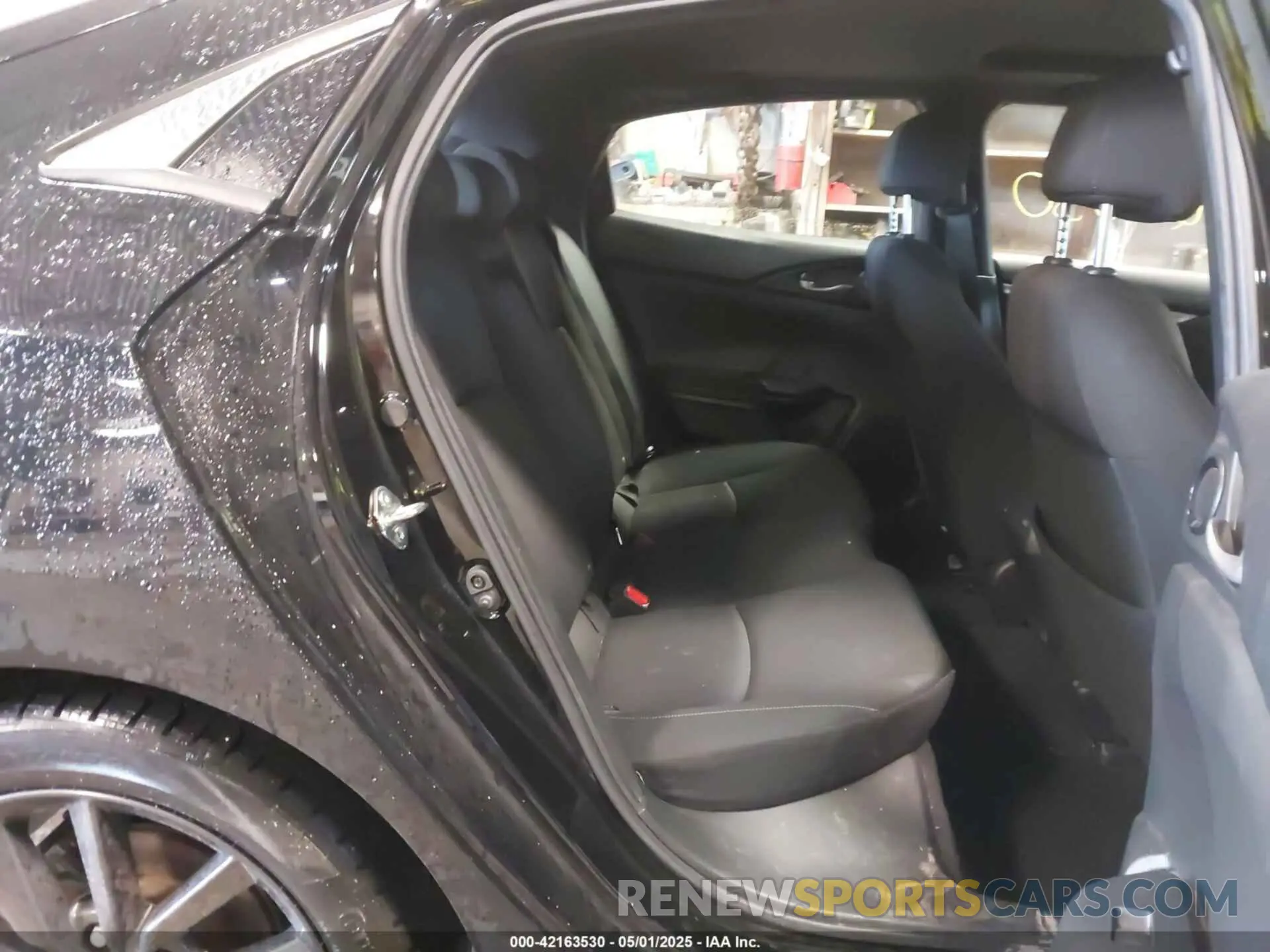 8 Photograph of a damaged car SHHFK7H67MU215192 HONDA CIVIC 2021
