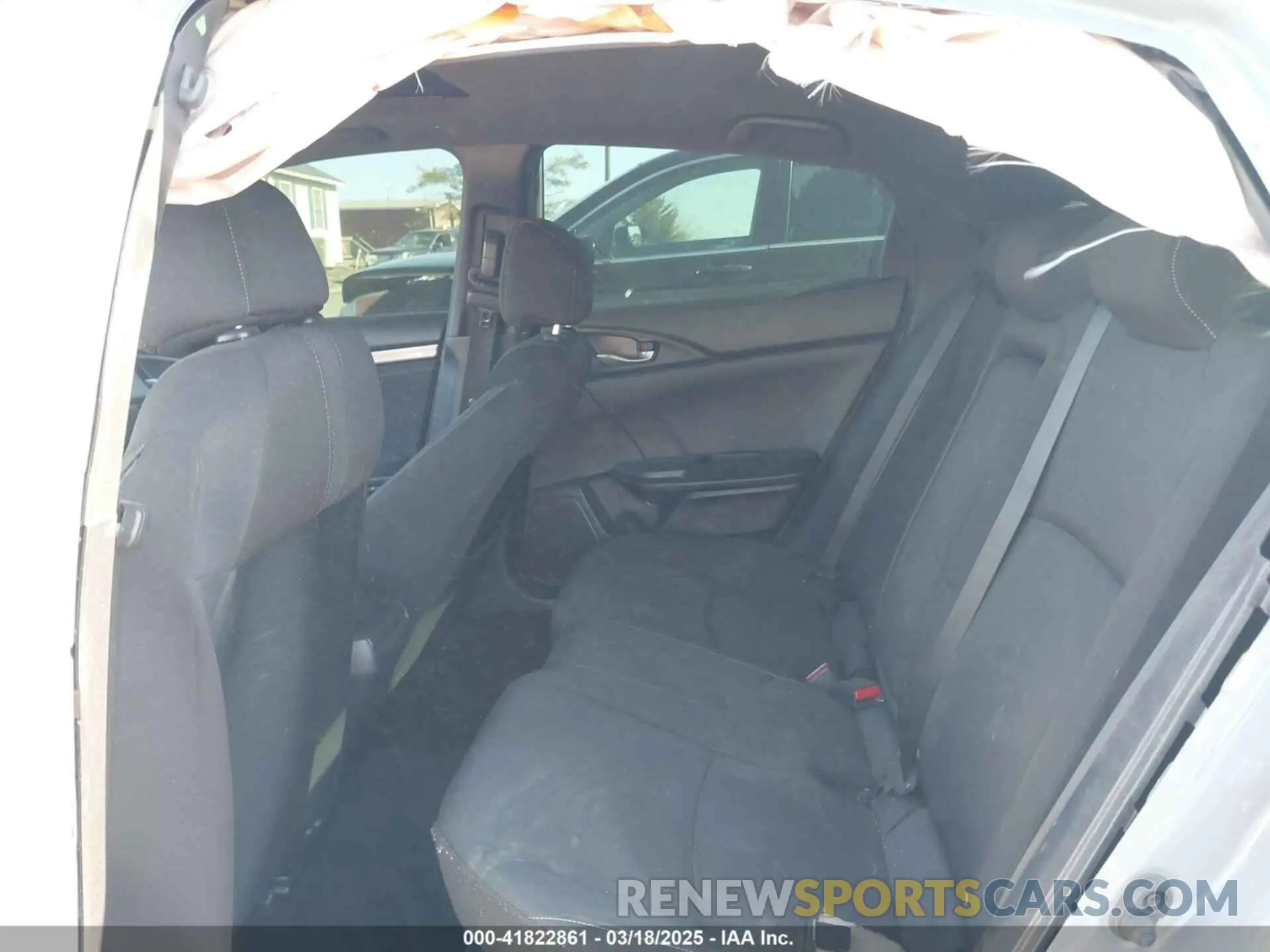 8 Photograph of a damaged car SHHFK7H68MU201804 HONDA CIVIC 2021