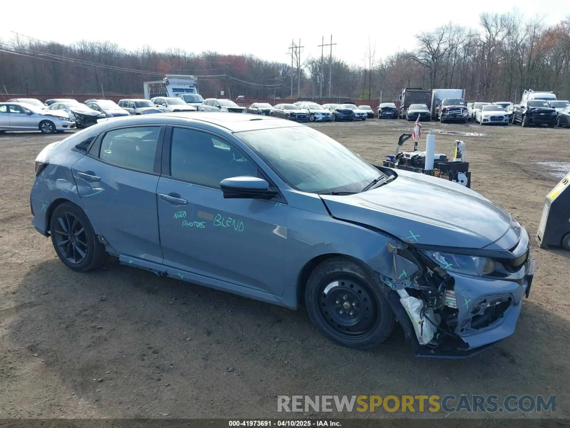 17 Photograph of a damaged car SHHFK7H69MU224413 HONDA CIVIC 2021
