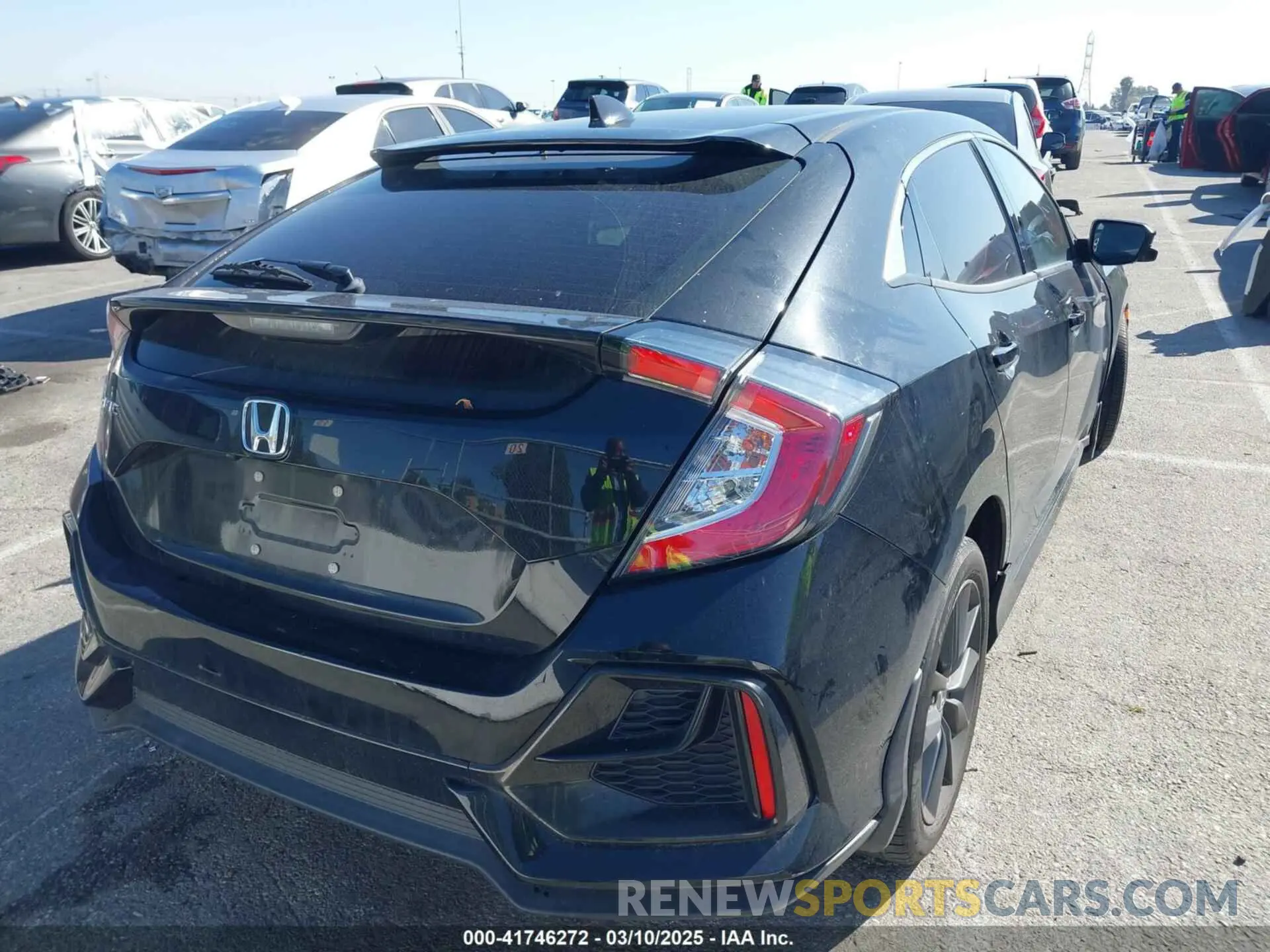 4 Photograph of a damaged car SHHFK7H69MU421453 HONDA CIVIC 2021
