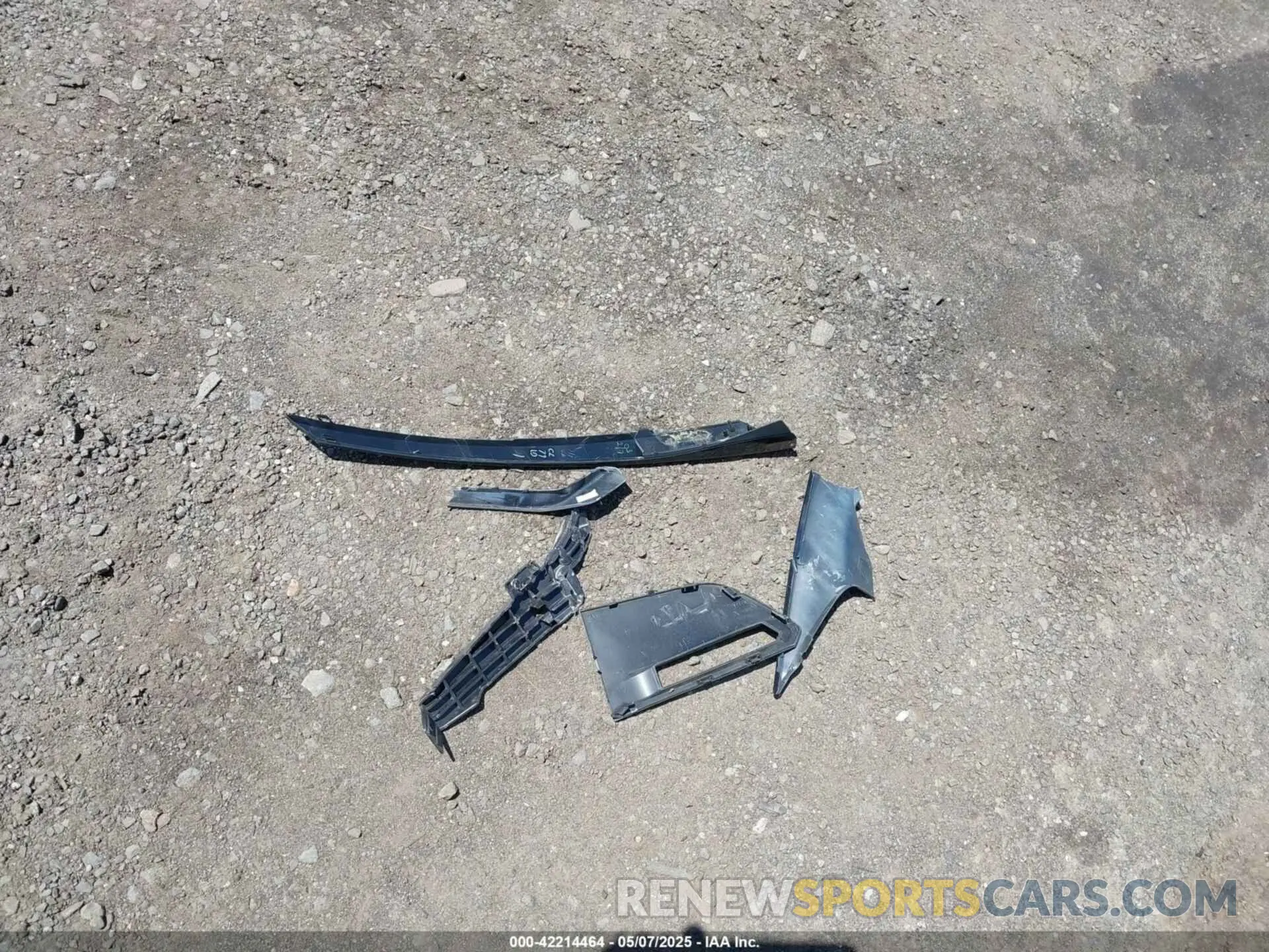 12 Photograph of a damaged car SHHFK7H69MU425602 HONDA CIVIC 2021