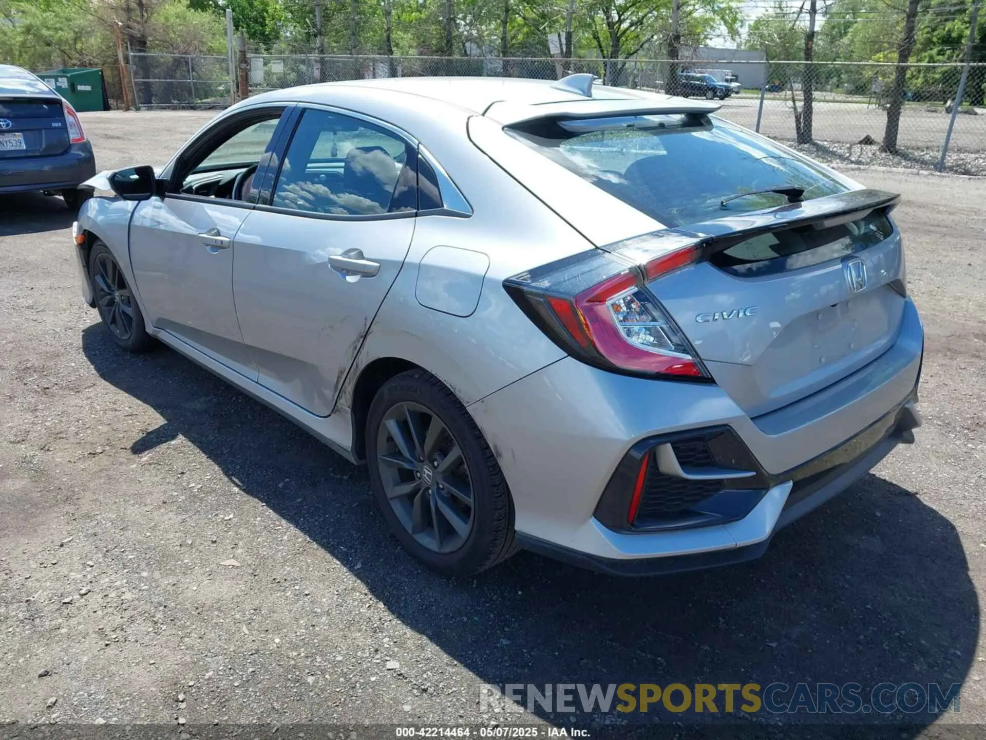 3 Photograph of a damaged car SHHFK7H69MU425602 HONDA CIVIC 2021