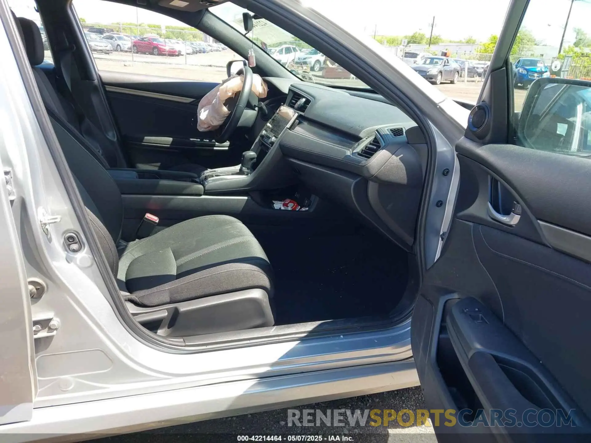5 Photograph of a damaged car SHHFK7H69MU425602 HONDA CIVIC 2021
