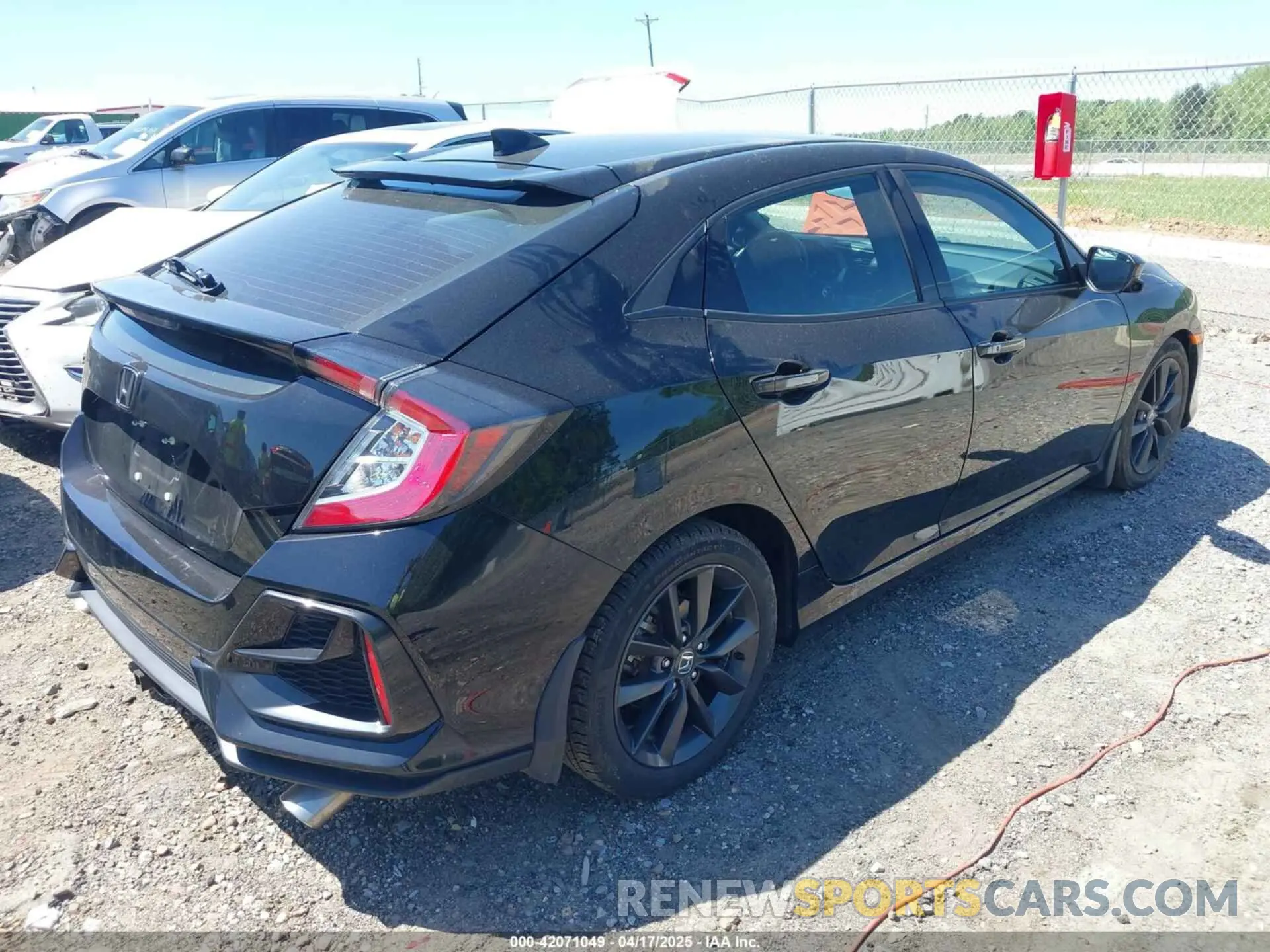 4 Photograph of a damaged car SHHFK7H6XMU231614 HONDA CIVIC 2021