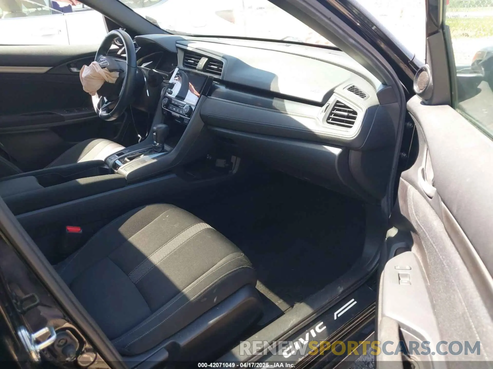 5 Photograph of a damaged car SHHFK7H6XMU231614 HONDA CIVIC 2021