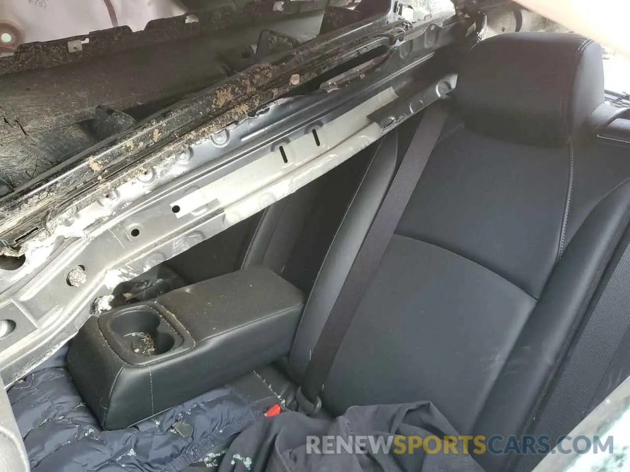 11 Photograph of a damaged car SHHFK7H90MU204285 HONDA CIVIC 2021