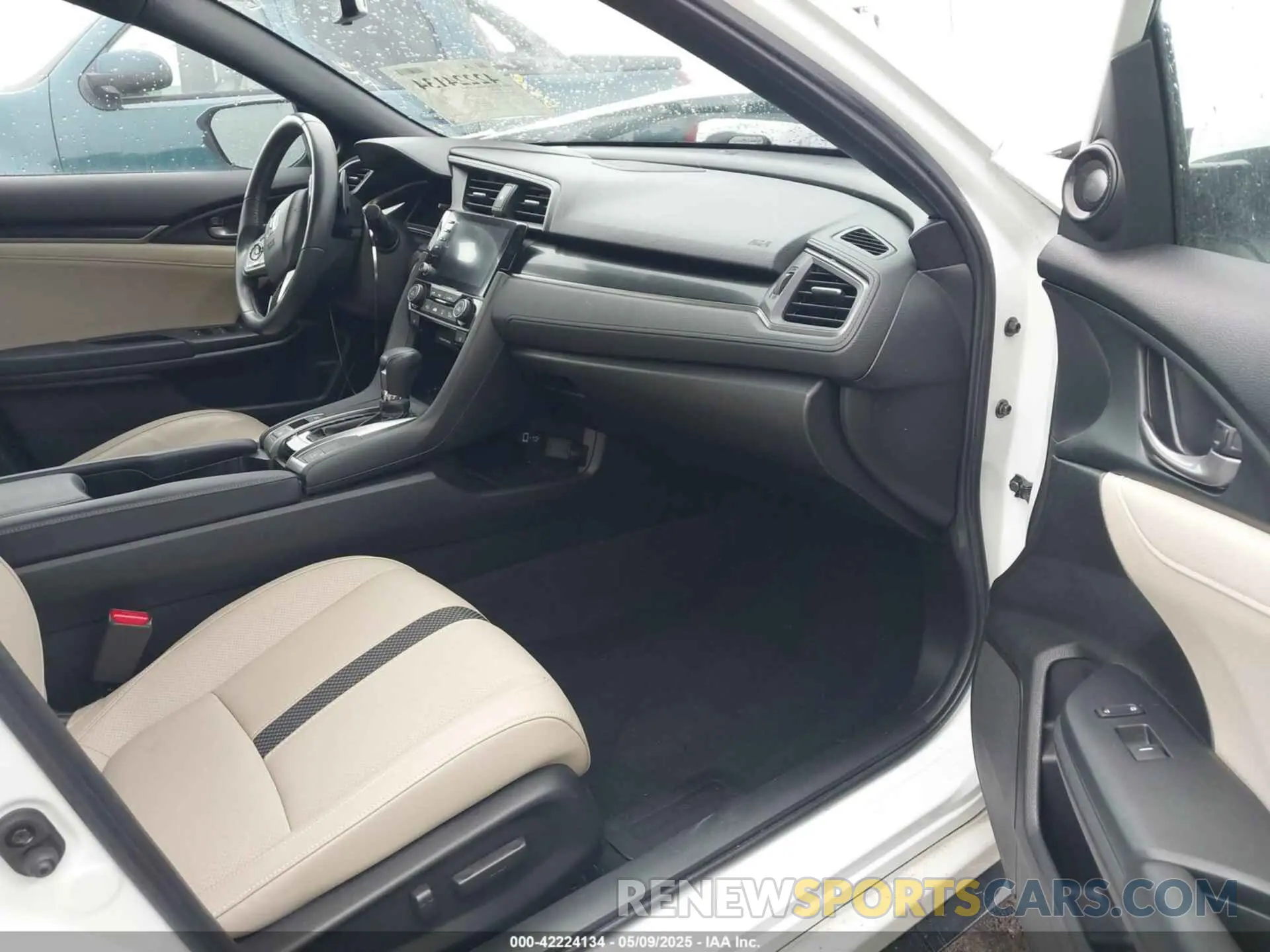 5 Photograph of a damaged car SHHFK7H90MU405121 HONDA CIVIC 2021