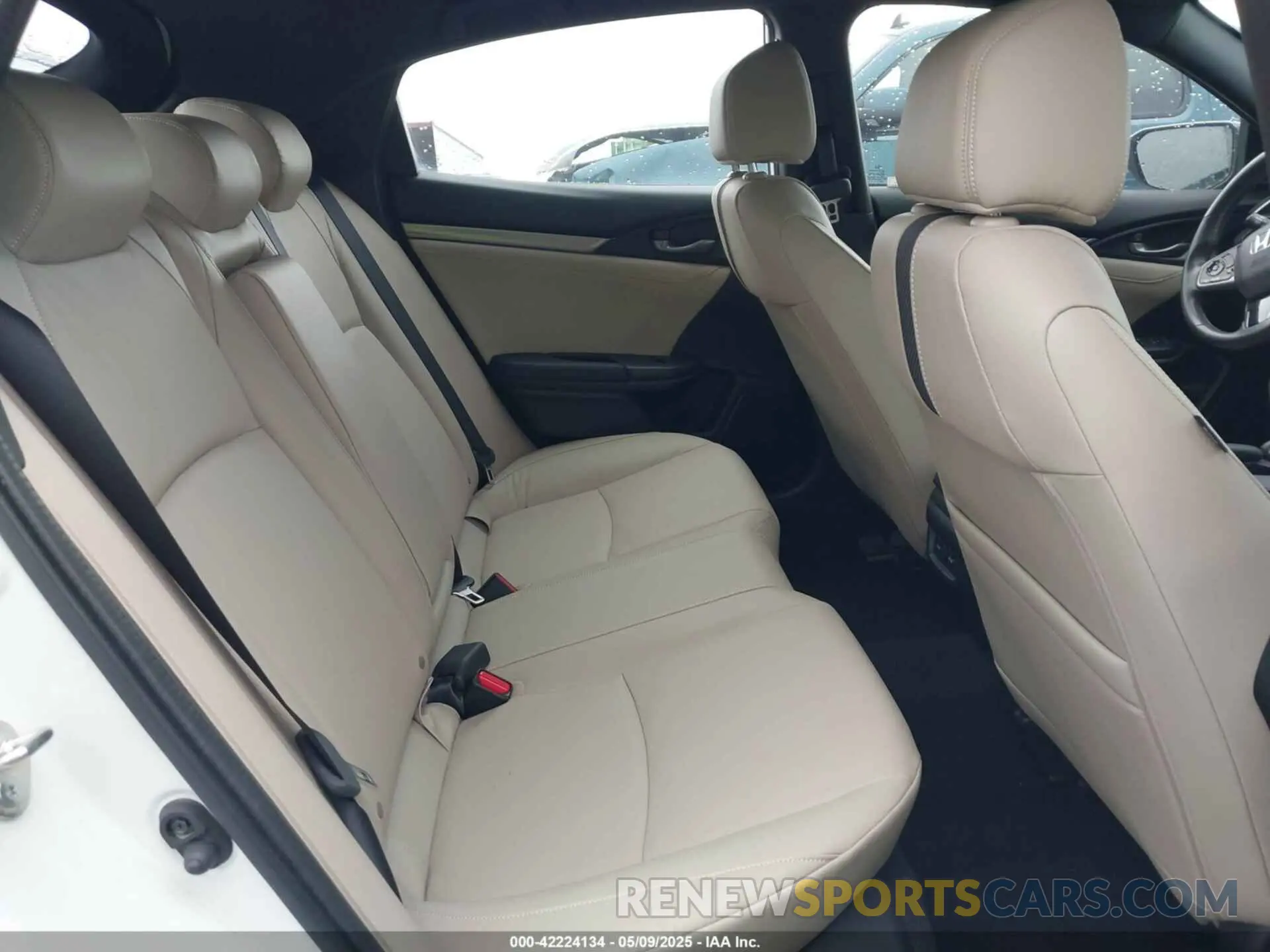 8 Photograph of a damaged car SHHFK7H90MU405121 HONDA CIVIC 2021