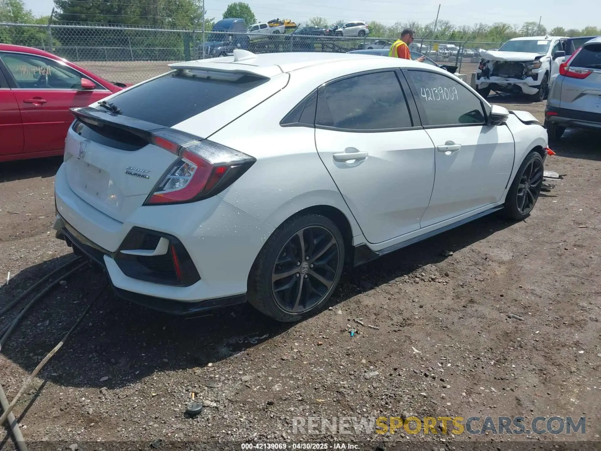 4 Photograph of a damaged car SHHFK7H91MU215117 HONDA CIVIC 2021