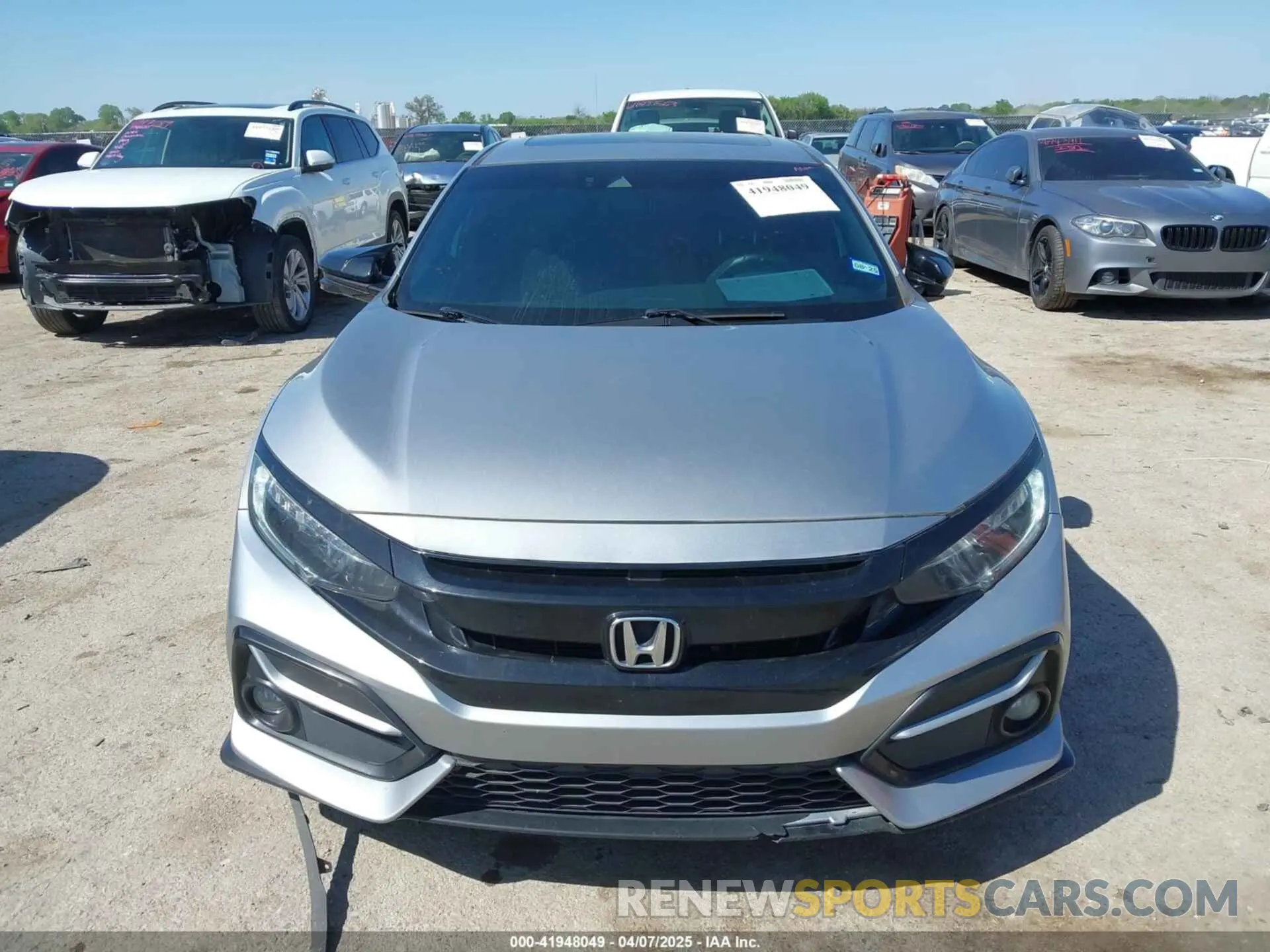 12 Photograph of a damaged car SHHFK7H95MU225388 HONDA CIVIC 2021