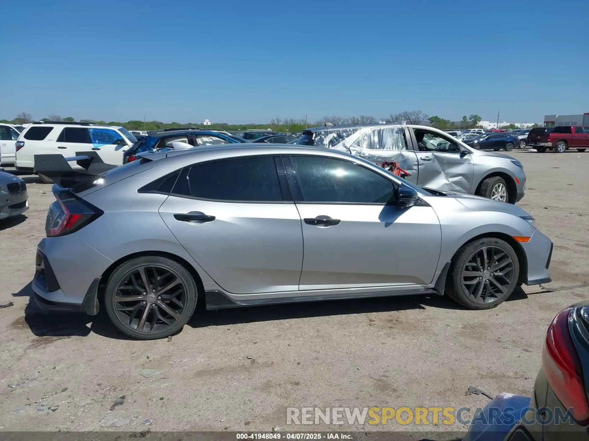 13 Photograph of a damaged car SHHFK7H95MU225388 HONDA CIVIC 2021