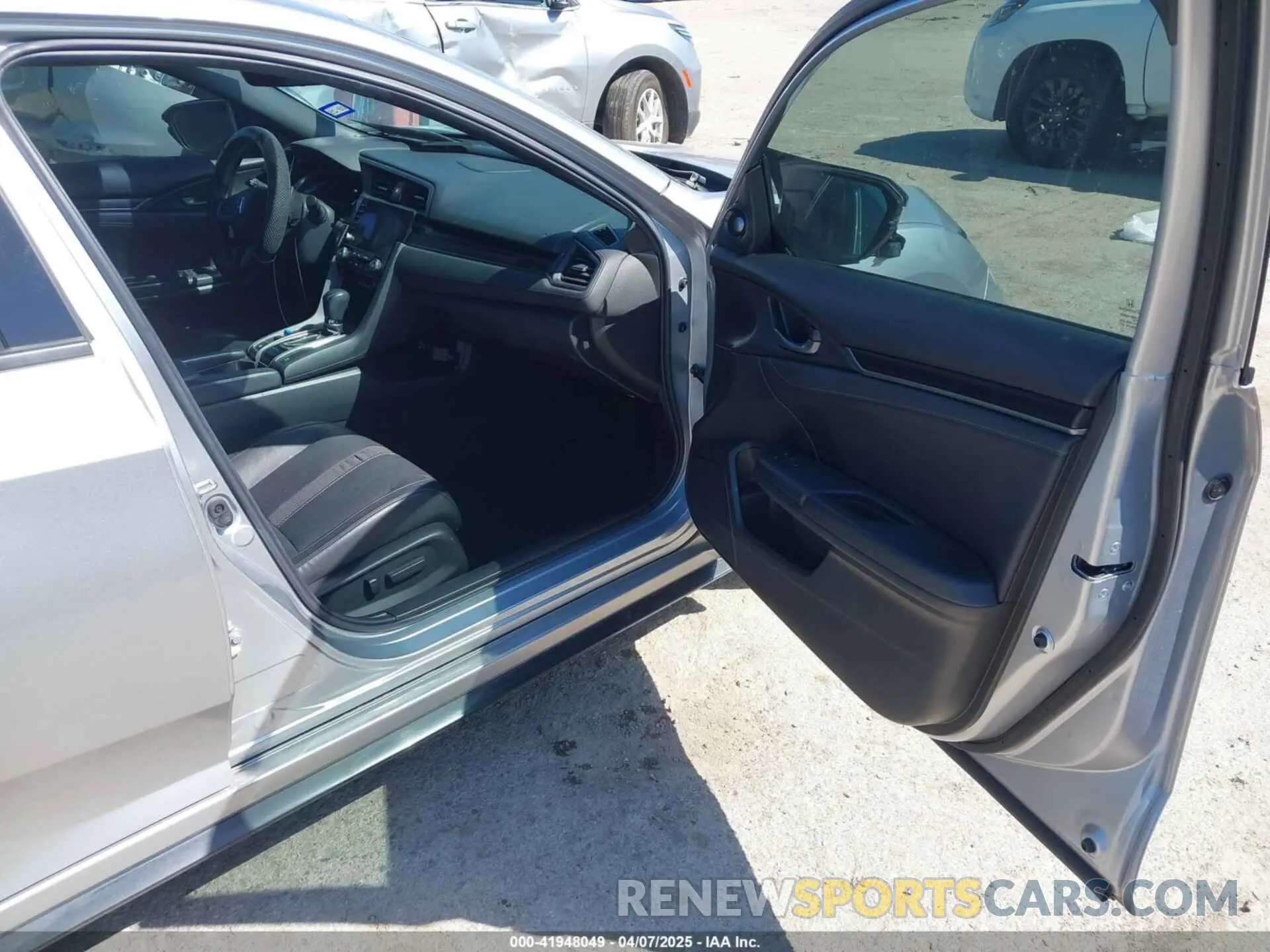 5 Photograph of a damaged car SHHFK7H95MU225388 HONDA CIVIC 2021