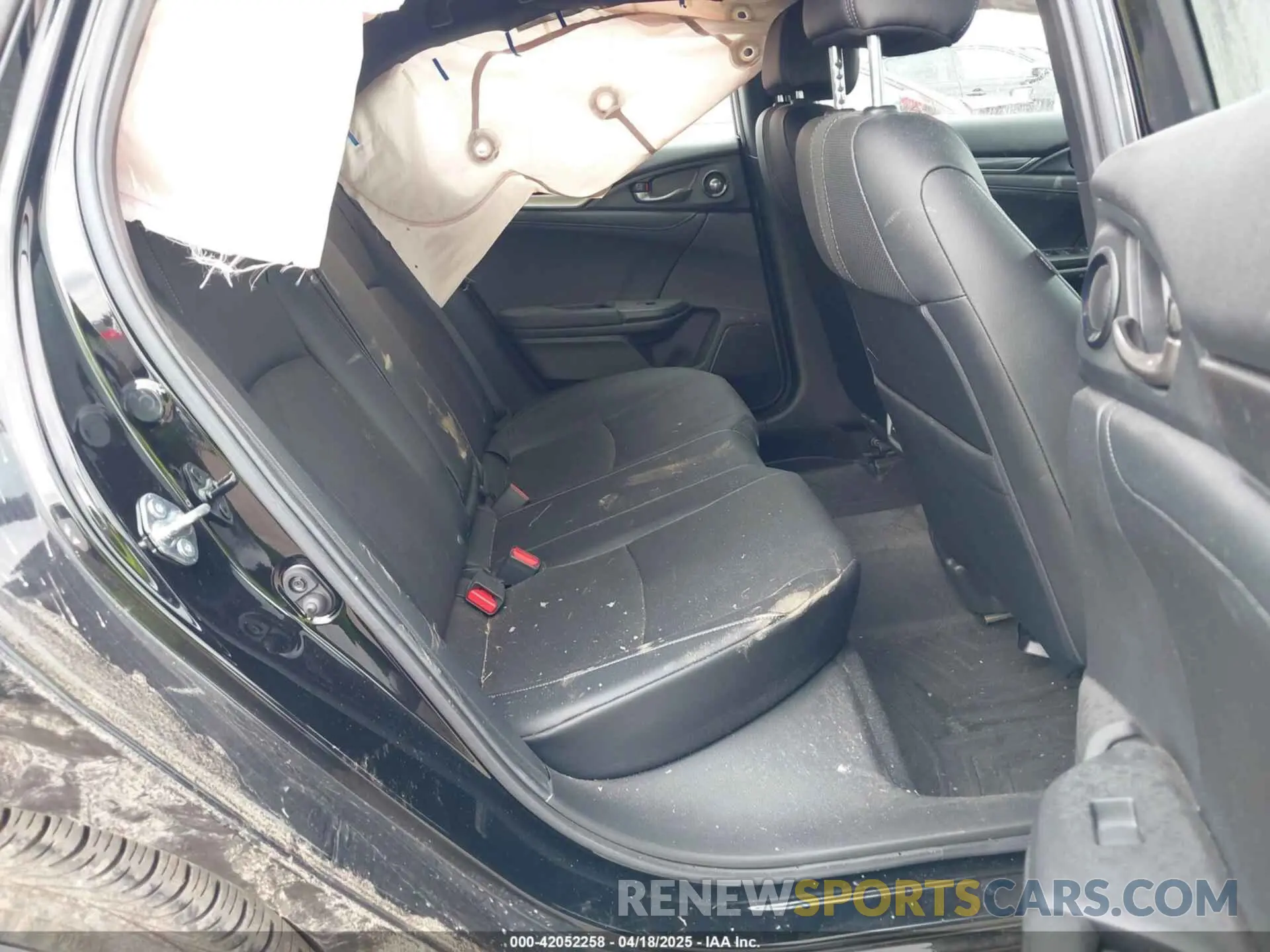 8 Photograph of a damaged car SHHFK7H97MU412129 HONDA CIVIC 2021