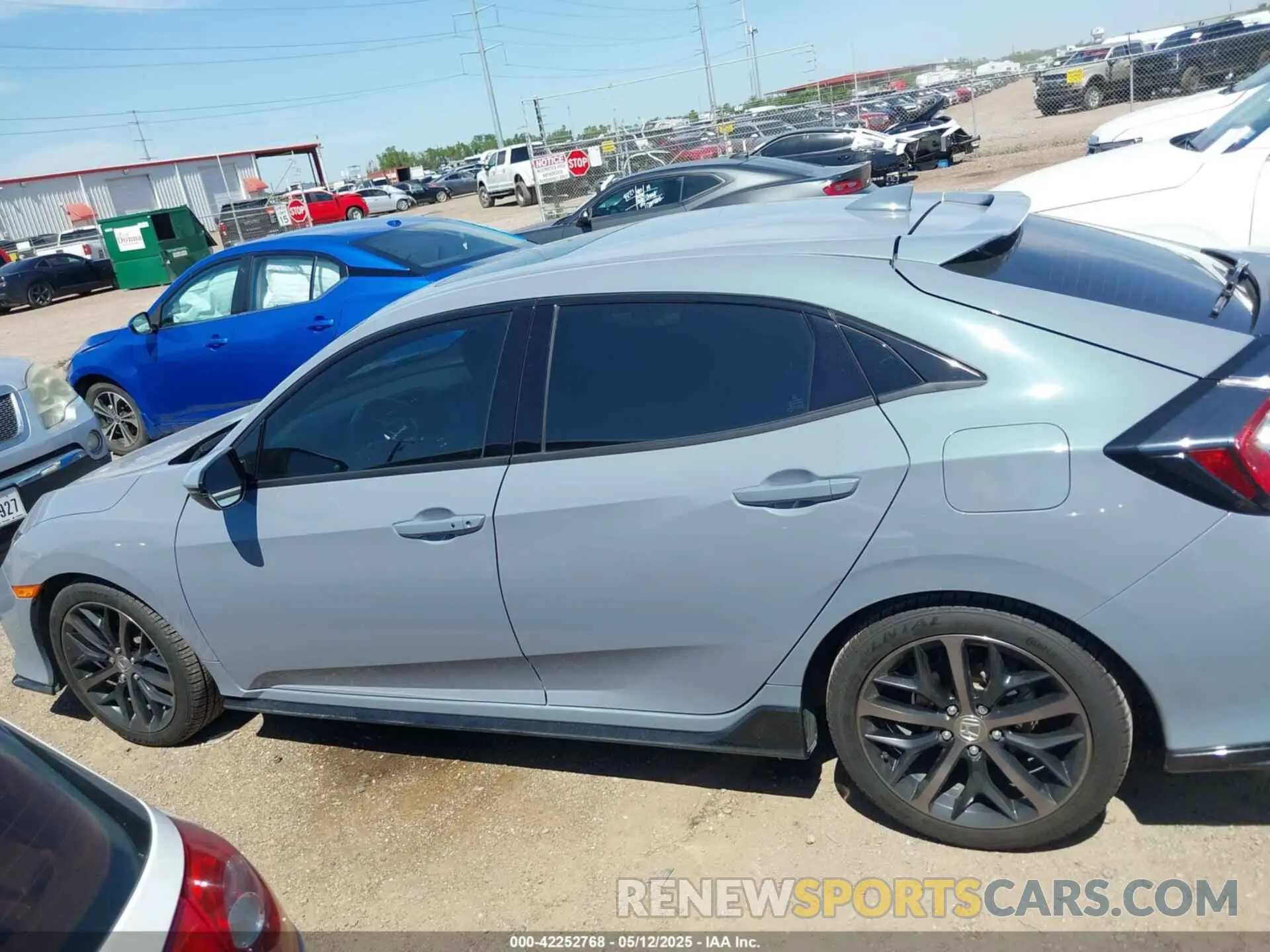 14 Photograph of a damaged car SHHFK7H9XMU201085 HONDA CIVIC 2021