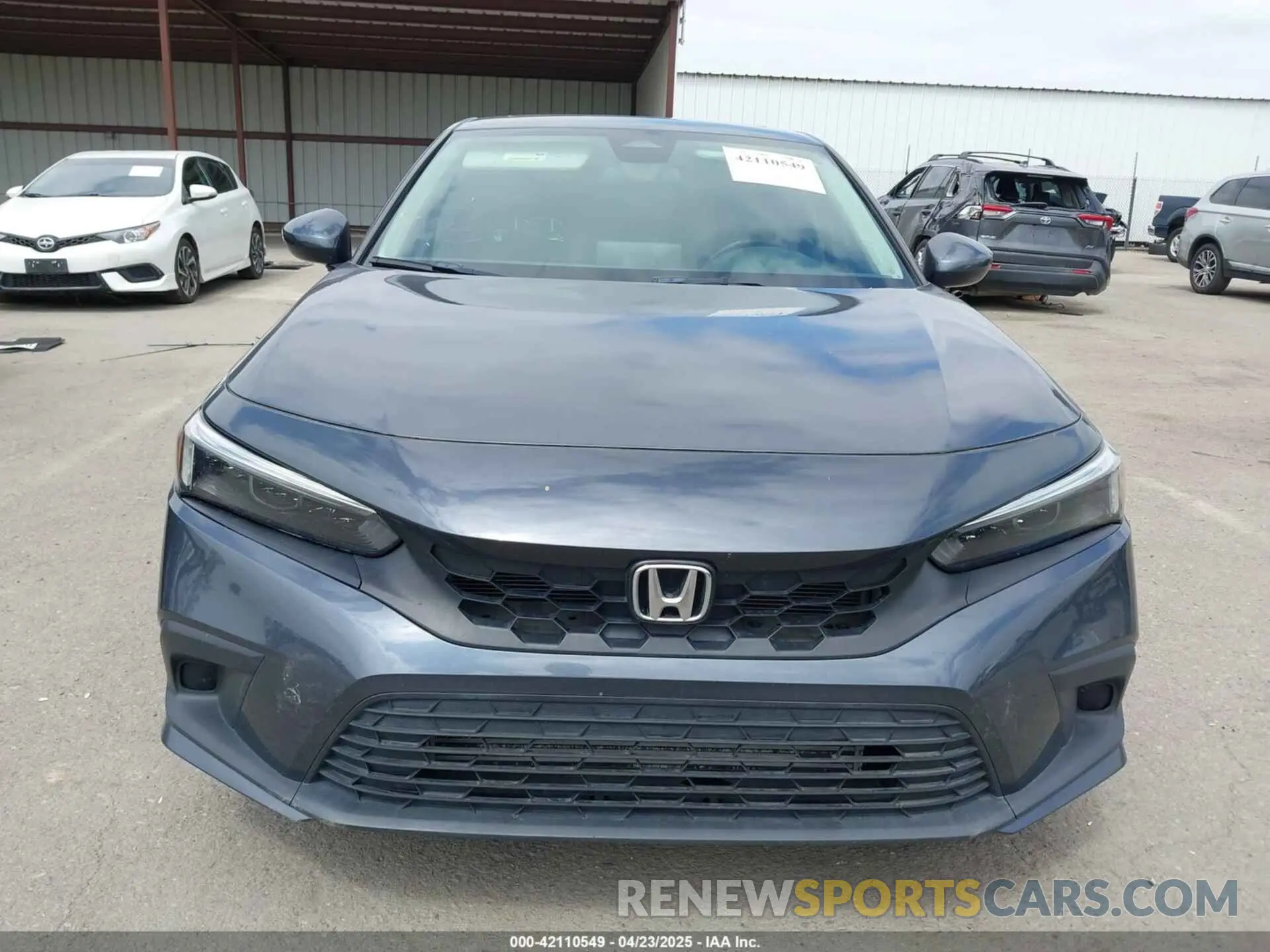 12 Photograph of a damaged car 19XFL1H70NE003293 HONDA CIVIC 2022
