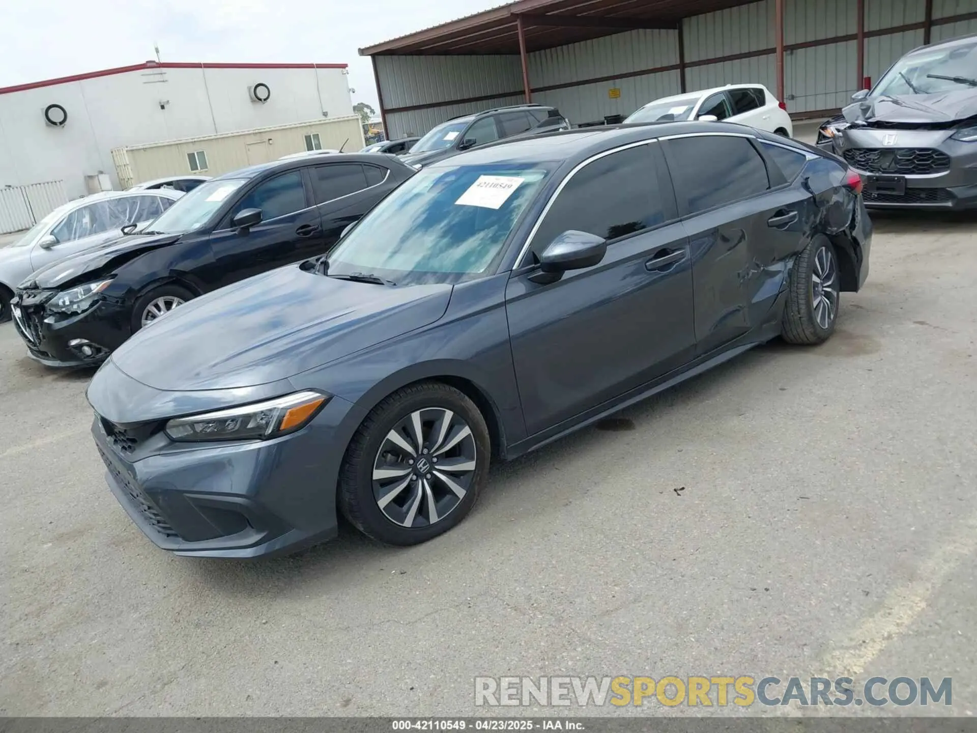 2 Photograph of a damaged car 19XFL1H70NE003293 HONDA CIVIC 2022