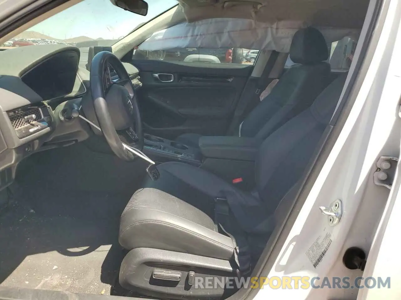 7 Photograph of a damaged car 19XFL1H73NE017933 HONDA CIVIC 2022