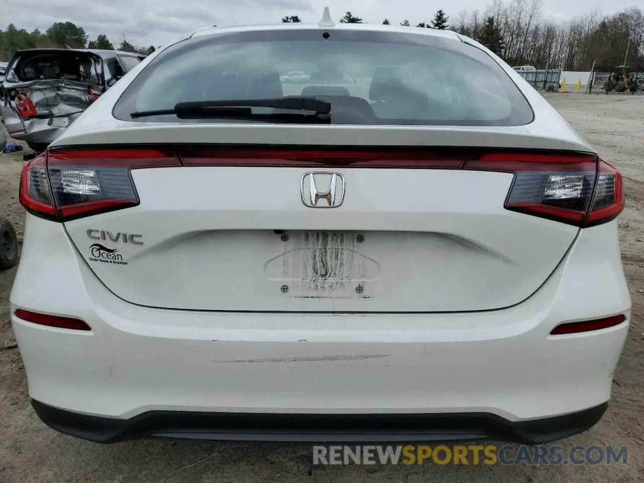6 Photograph of a damaged car 19XFL1H74NE008951 HONDA CIVIC 2022