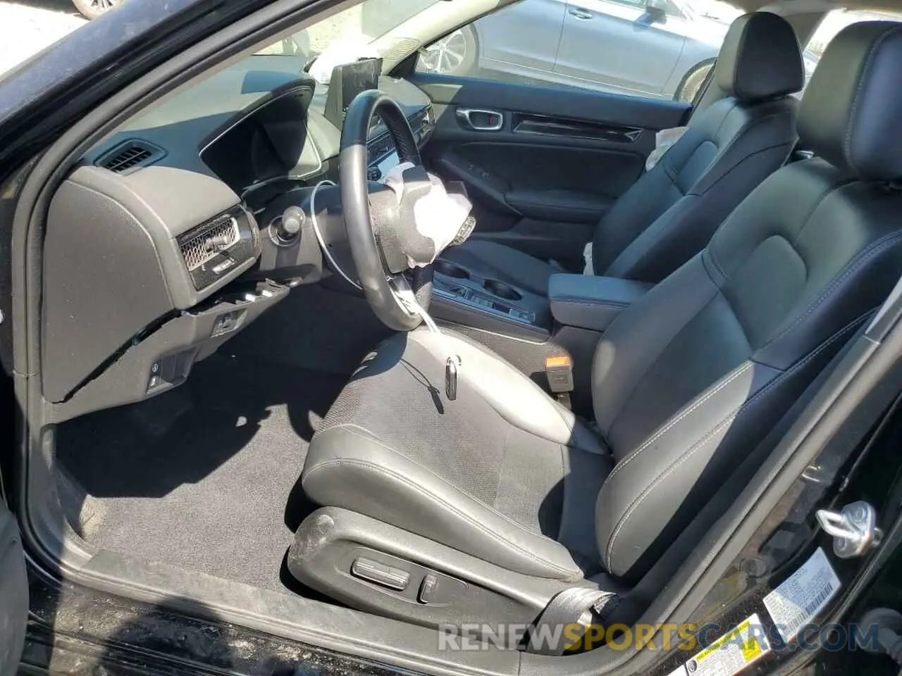 7 Photograph of a damaged car 19XFL1H75NE002379 HONDA CIVIC 2022