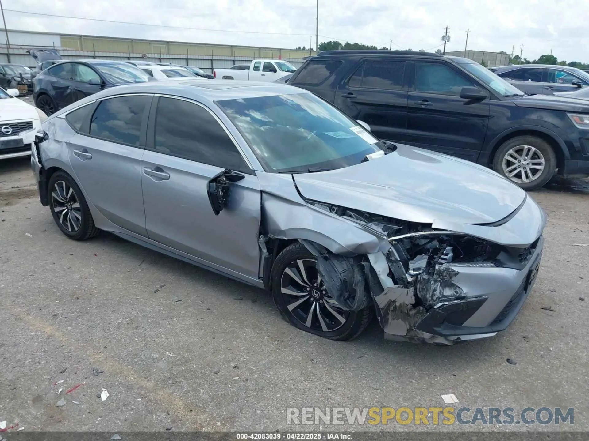 1 Photograph of a damaged car 19XFL1H75NE005038 HONDA CIVIC 2022