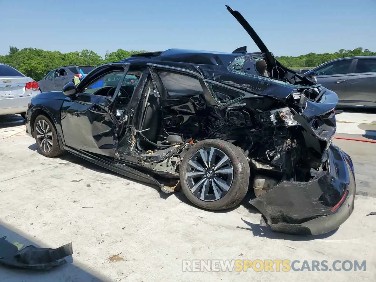 2 Photograph of a damaged car 19XFL1H75NE008666 HONDA CIVIC 2022