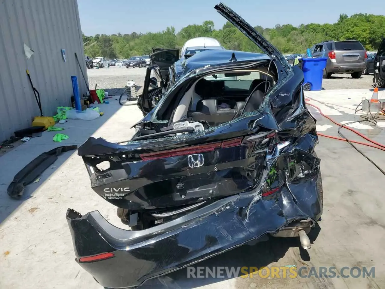 6 Photograph of a damaged car 19XFL1H75NE008666 HONDA CIVIC 2022