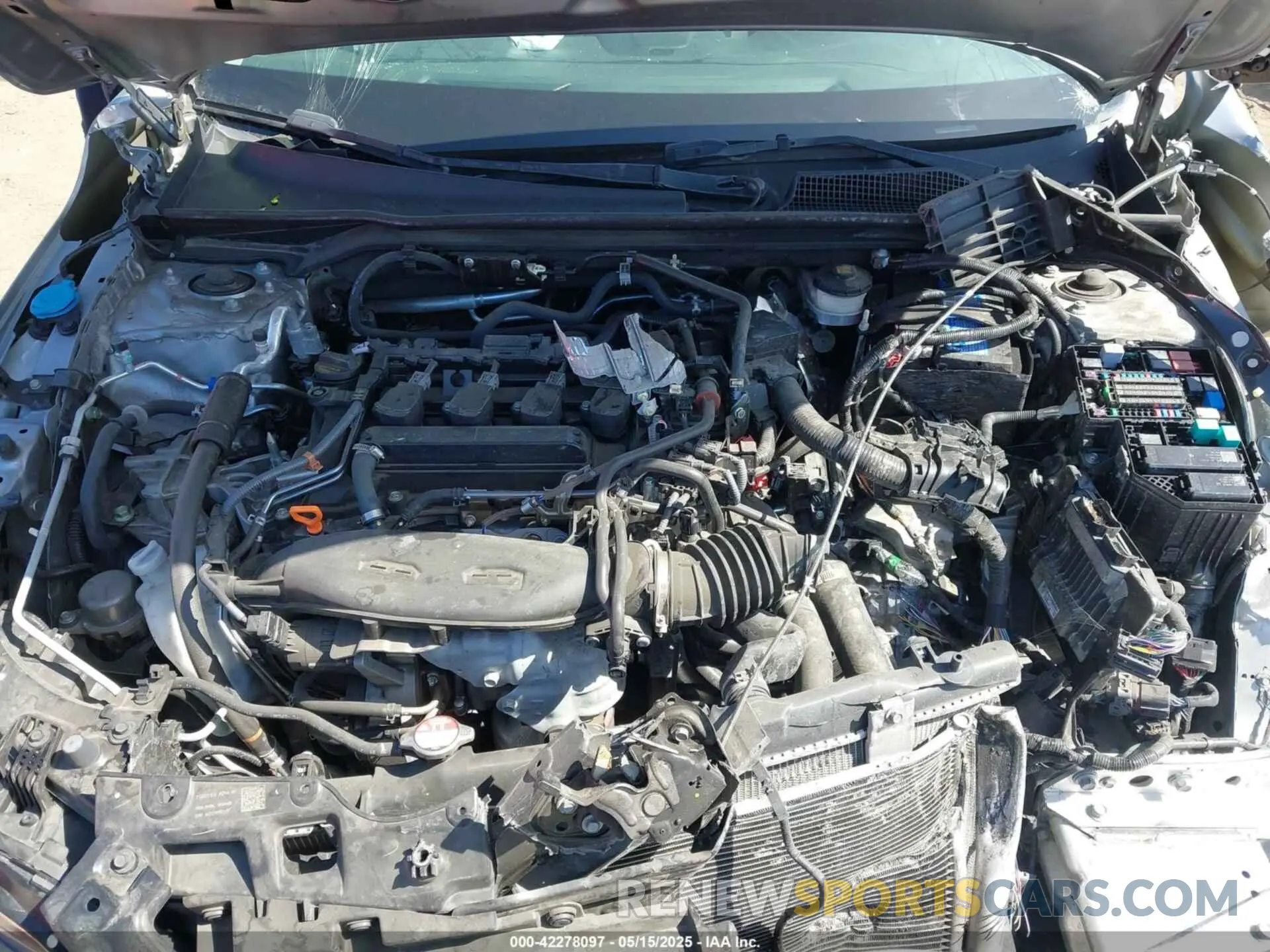 10 Photograph of a damaged car 19XFL1H76NE002360 HONDA CIVIC 2022