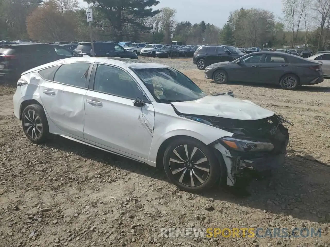 4 Photograph of a damaged car 19XFL1H77NE022858 HONDA CIVIC 2022