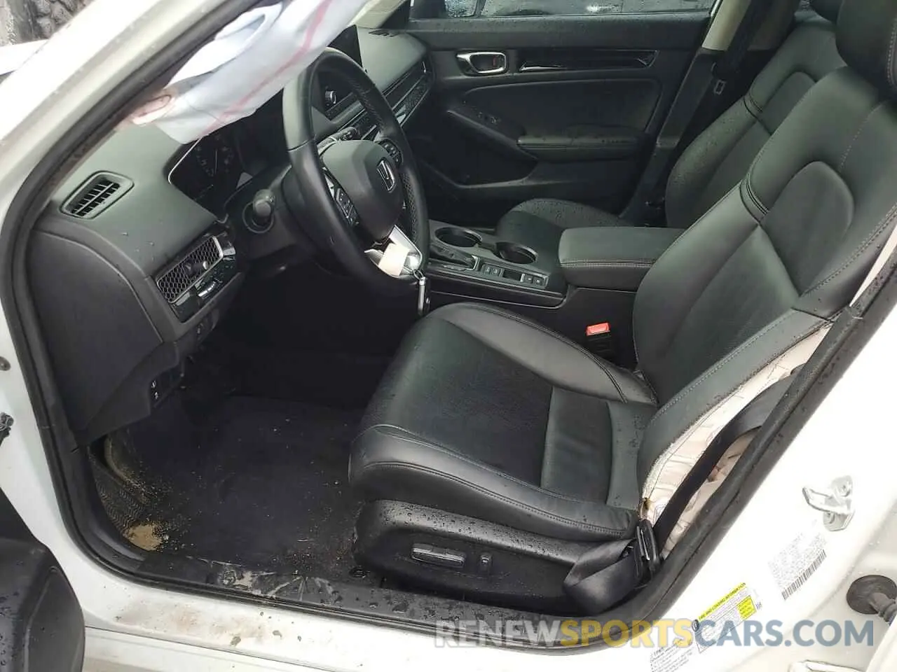 7 Photograph of a damaged car 19XFL1H78NE005938 HONDA CIVIC 2022